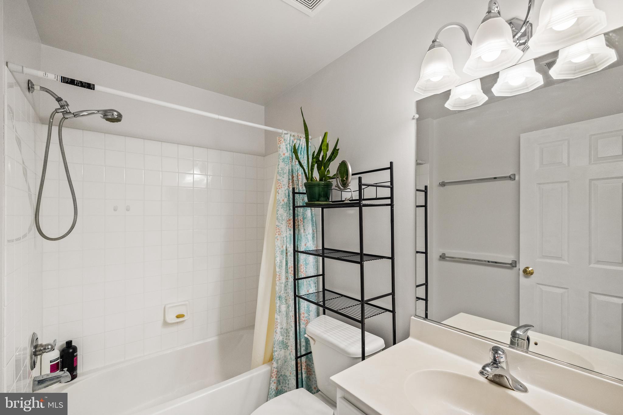 WESTMARKET - Residential Lease