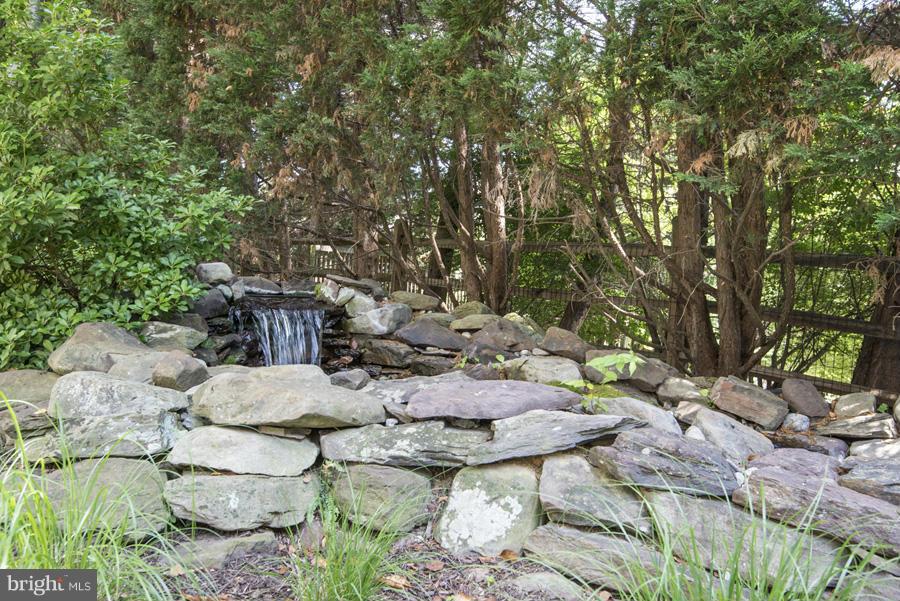 FOX HILLS - Residential