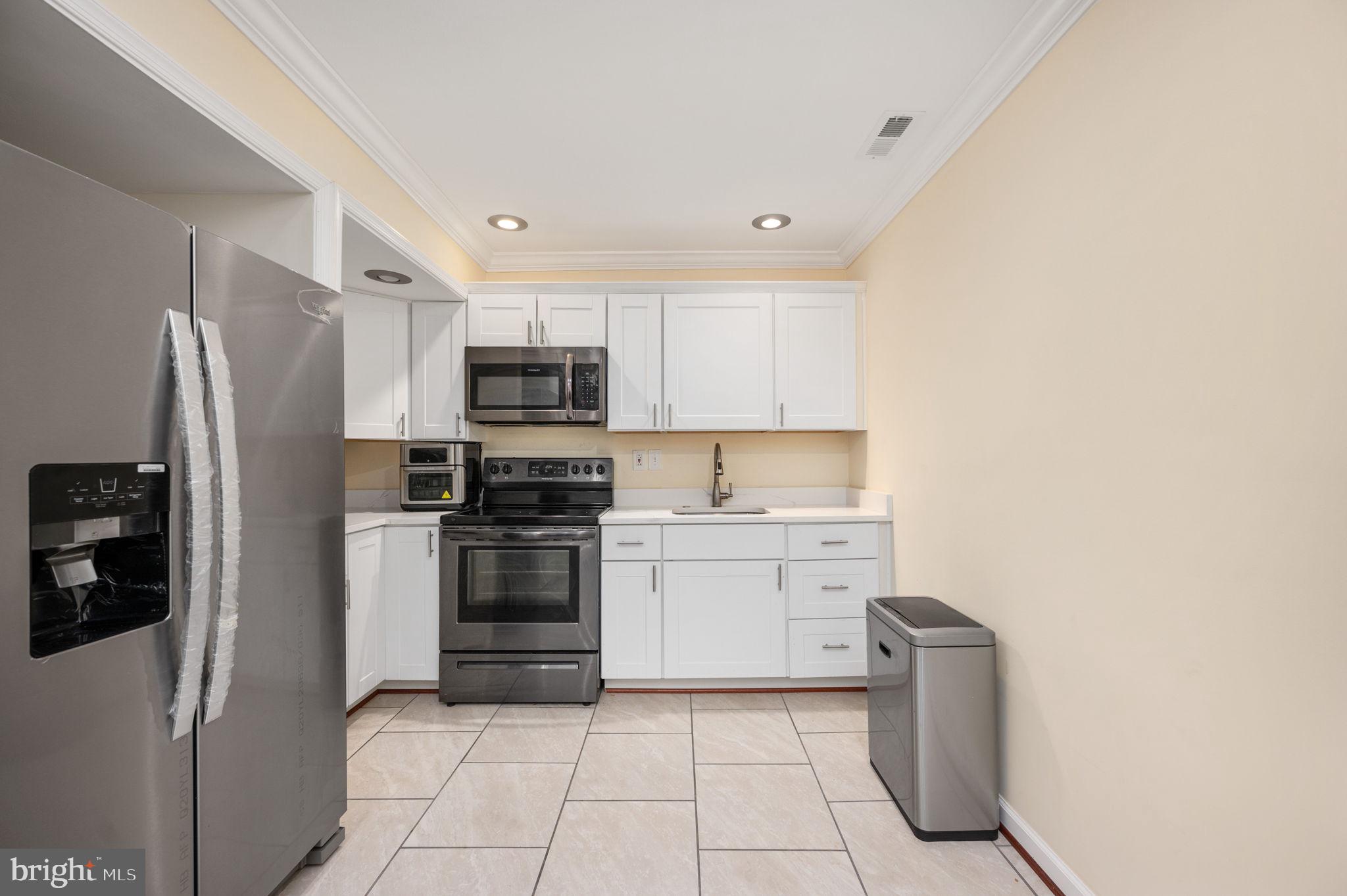 POPLAR FOREST - Residential