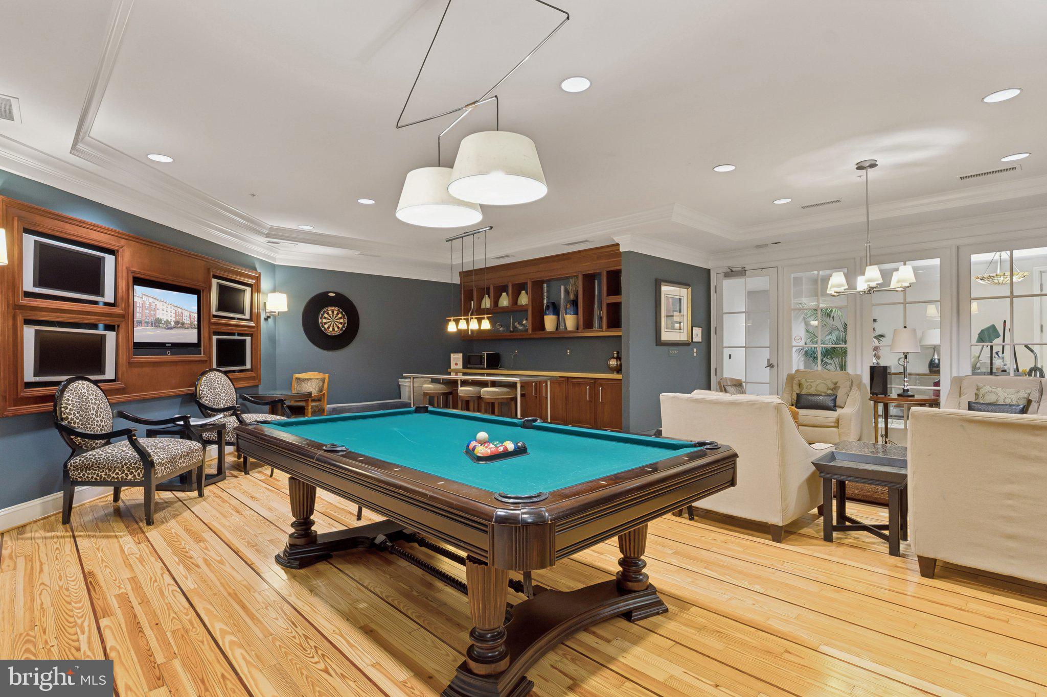 HALSTEAD AT THE METRO II - Residential