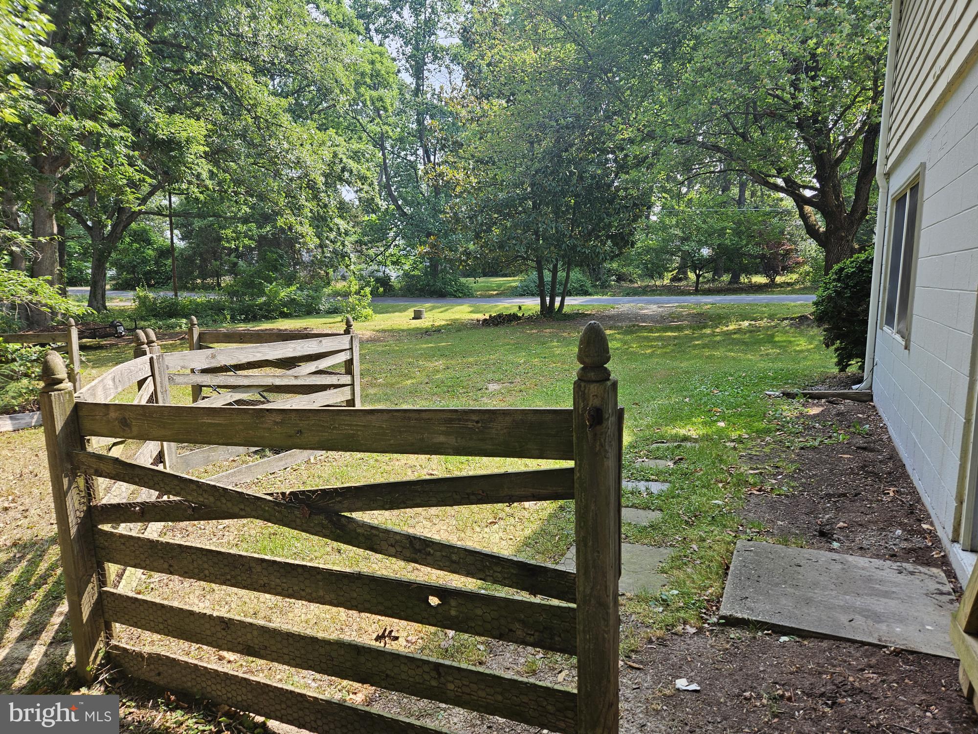 SHIRLEY SPRINGS - Residential