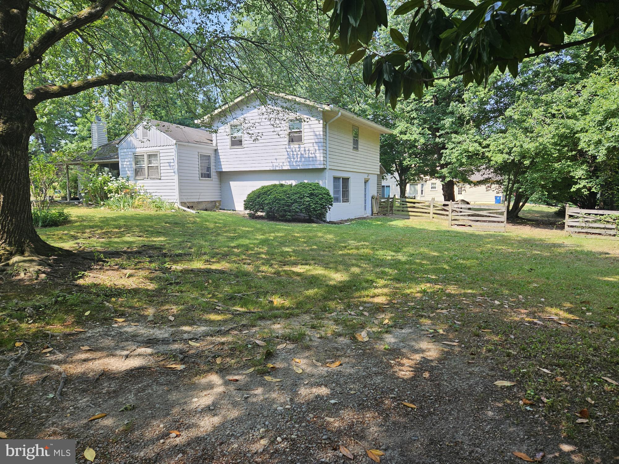 SHIRLEY SPRINGS - Residential