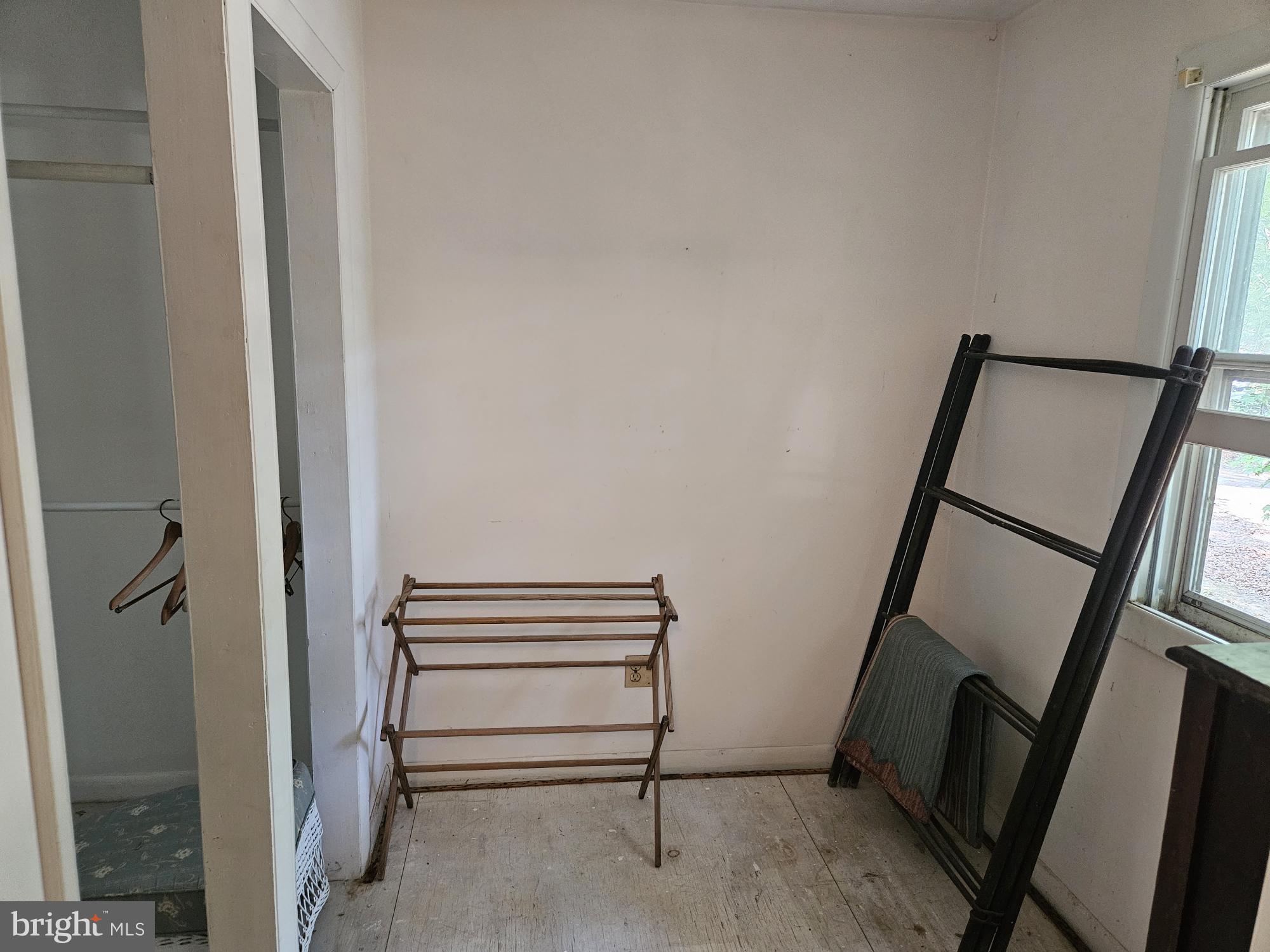 SHIRLEY SPRINGS - Residential