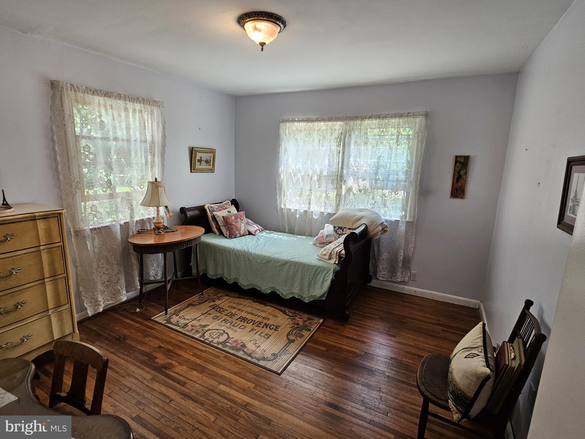 SHIRLEY SPRINGS - Residential