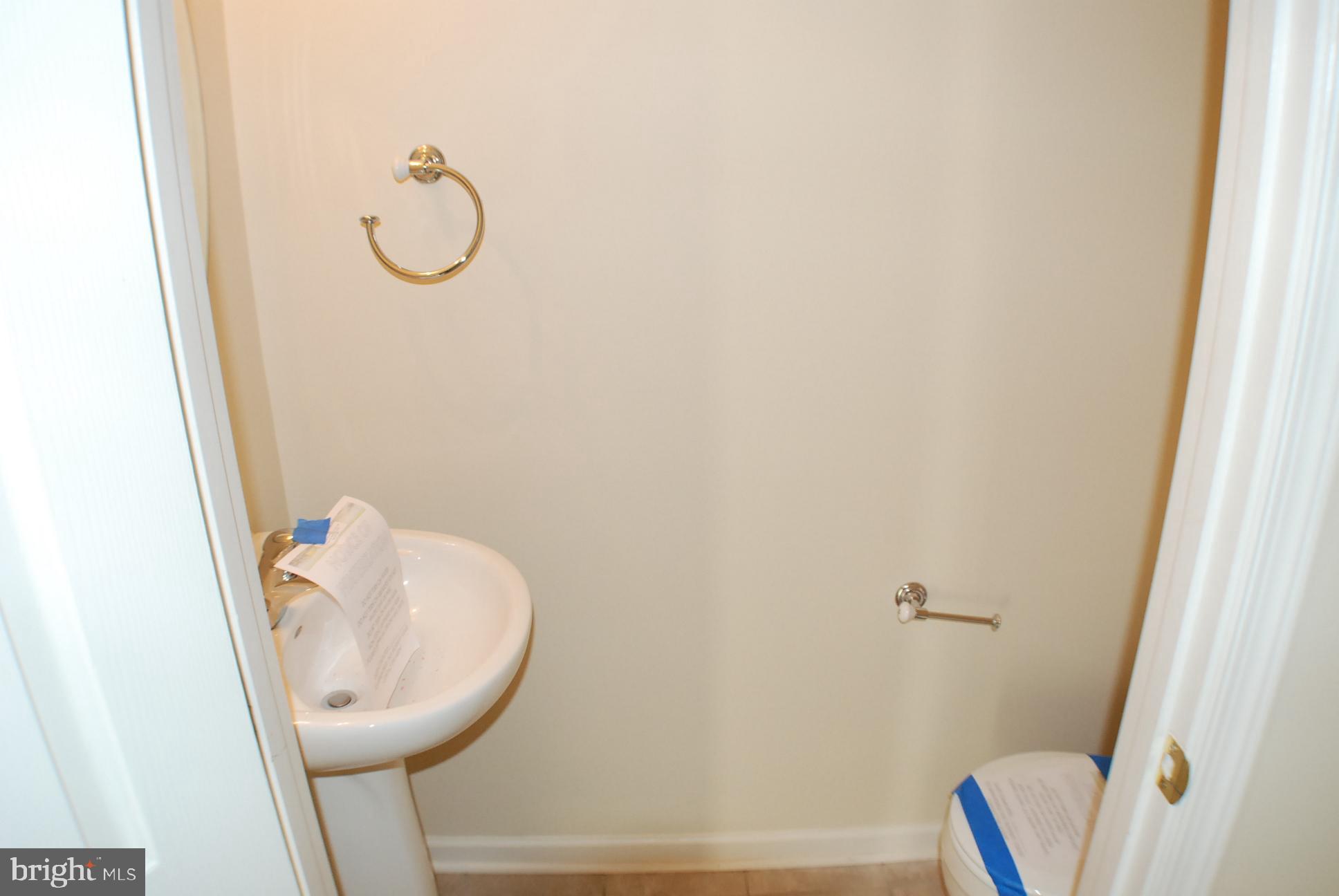 LAKELAND PLACE - Residential