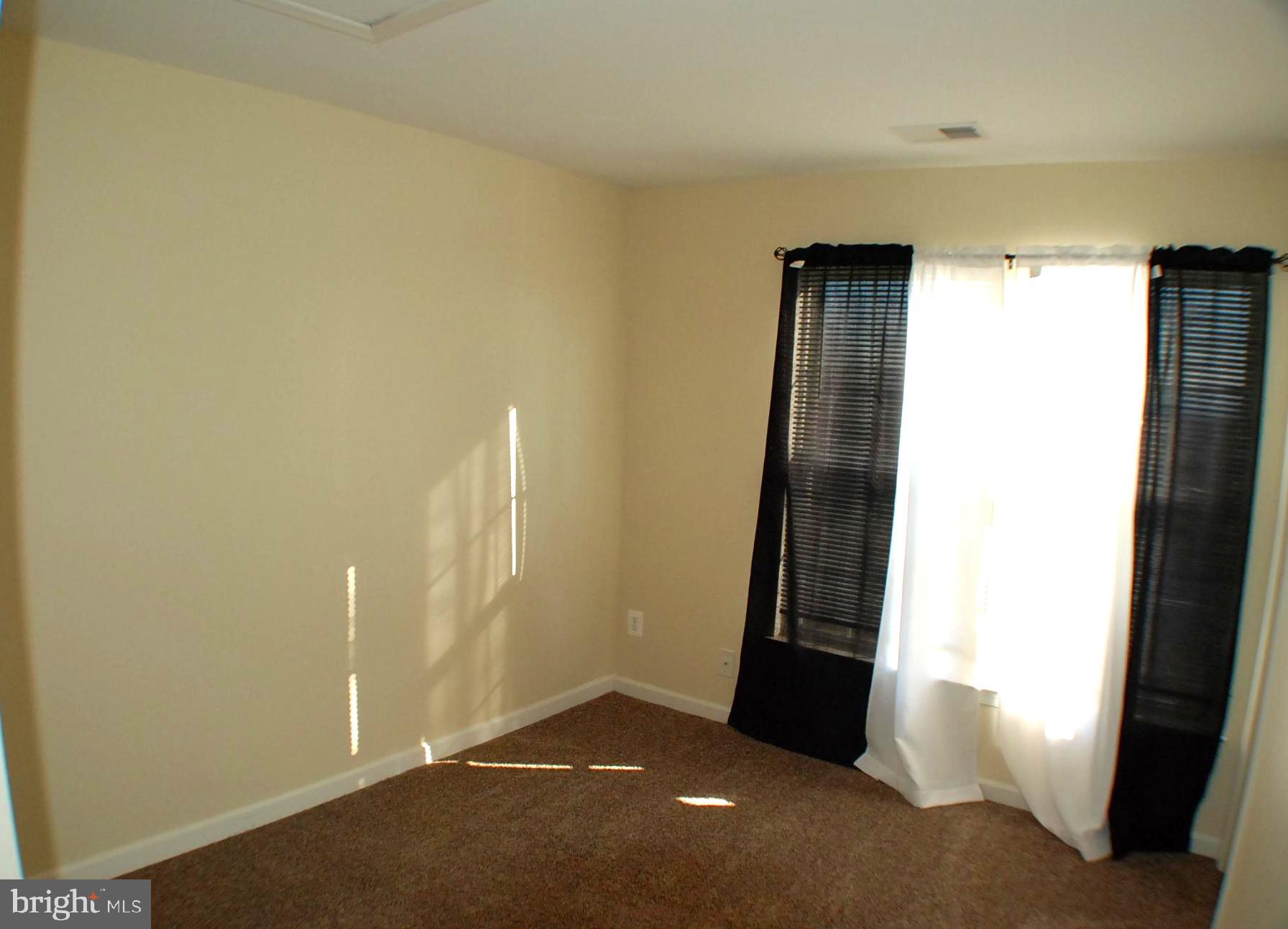 LAKELAND PLACE - Residential