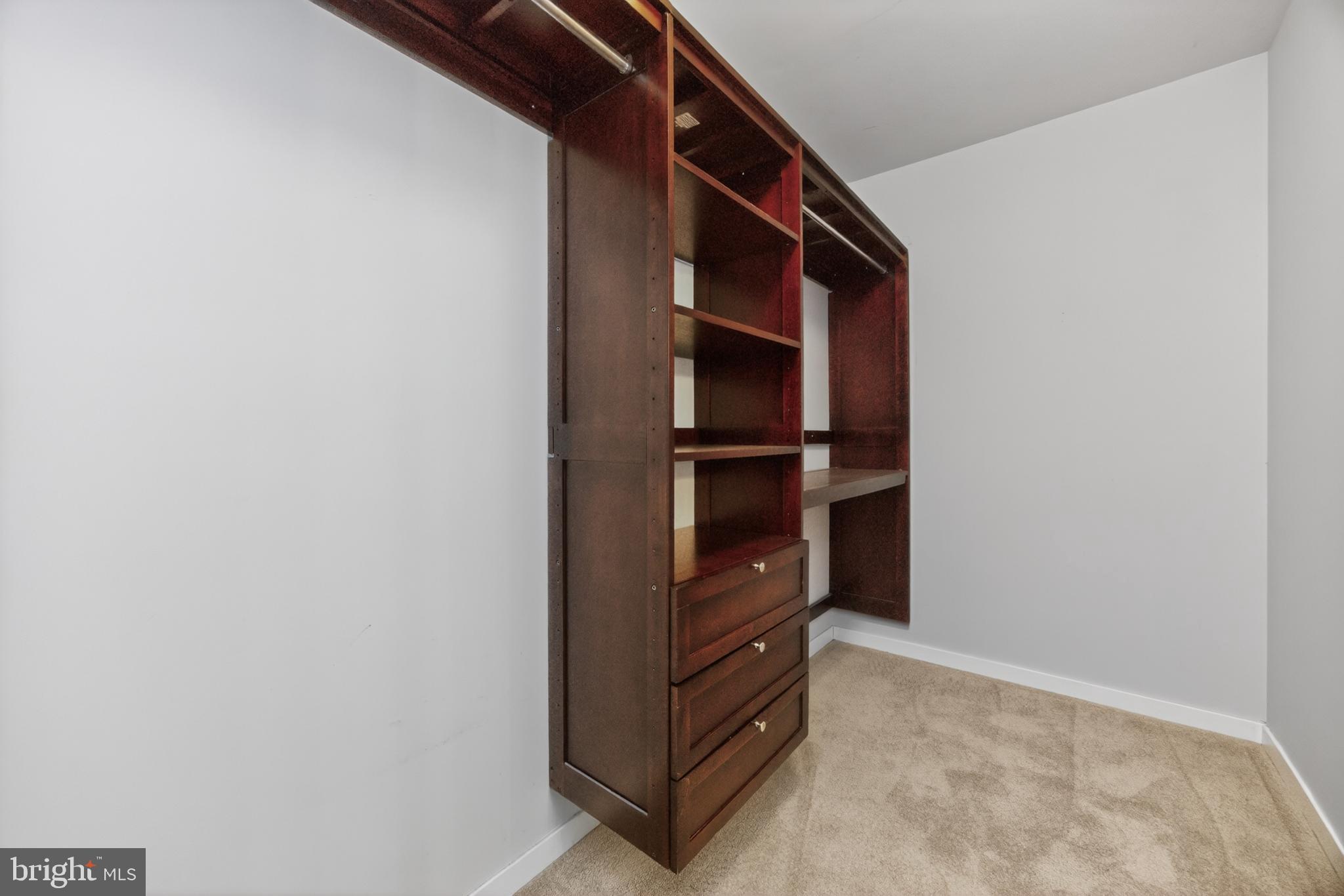 CHARTER OAK - Residential