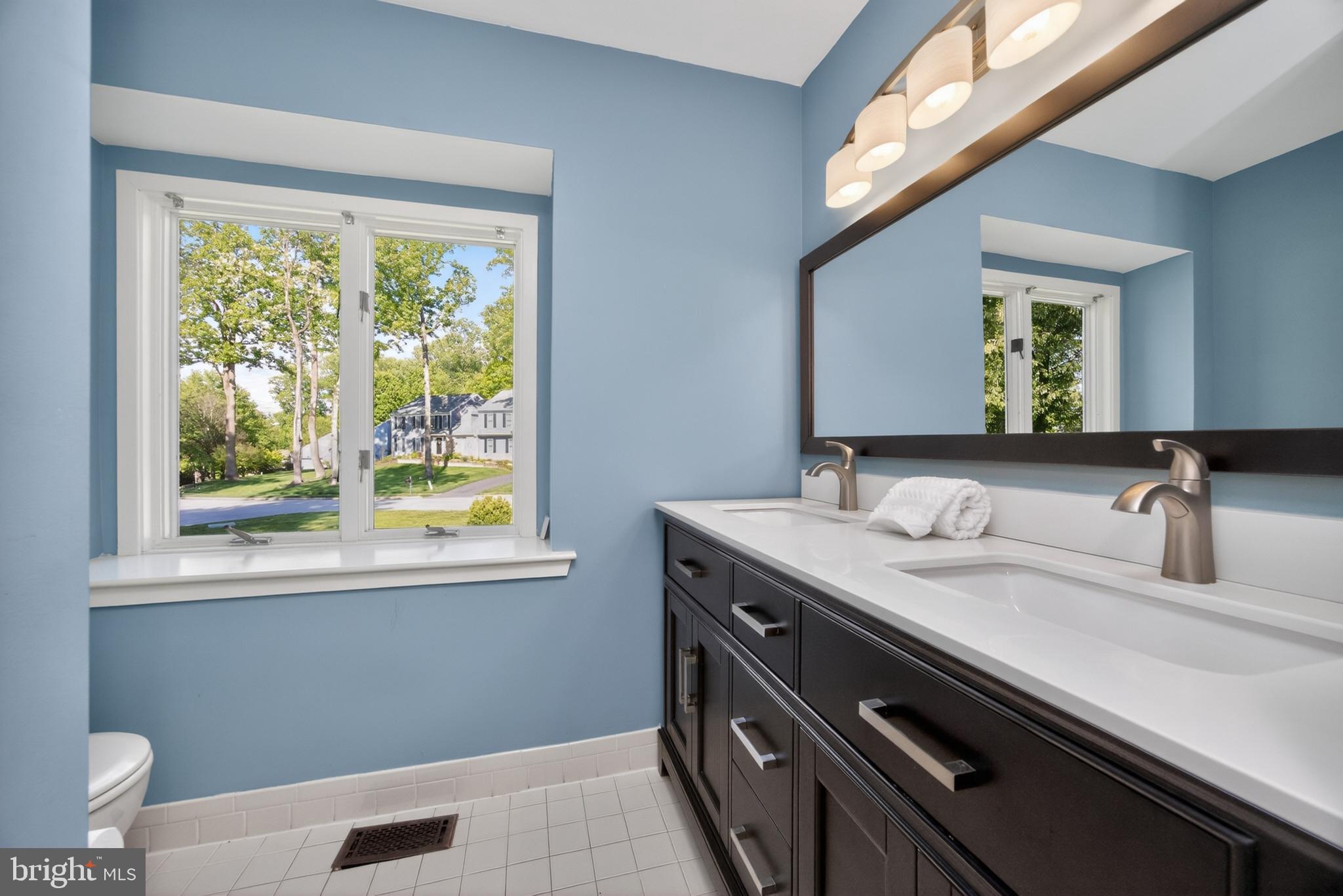 CHARTER OAK - Residential