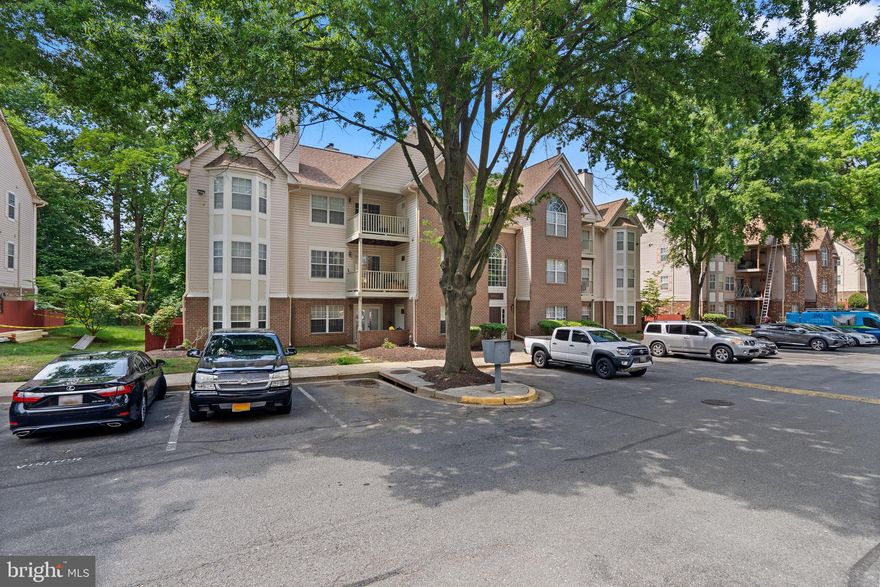 Back on market. Financing falling apart. Pending release.
Welcome to 9708 Lake Pointe Ct, #304, in Upper Marlboro. This stylish two-level condo blends modern elegance with everyday convenience. Recent upgrades include a newly installed HVAC system and water heater. The spacious living area, complete with a cozy fireplace, is perfect for relaxing evenings. The primary bedroom boasts an ensuite with a soaking tub and separate shower, while the second bedroom and additional full bath offer ample space for family or guests. The dining room features a vaulted ceiling and skylight, creating an airy and inviting atmosphere. Spiral stairs lead to a carpeted loft, ideal for a home office or extra living space. The deck provides a tranquil view of the surrounding trees. Conveniently located, this home offers easy access to the metro, the beltway, and nearby shopping, making daily life a breeze.
