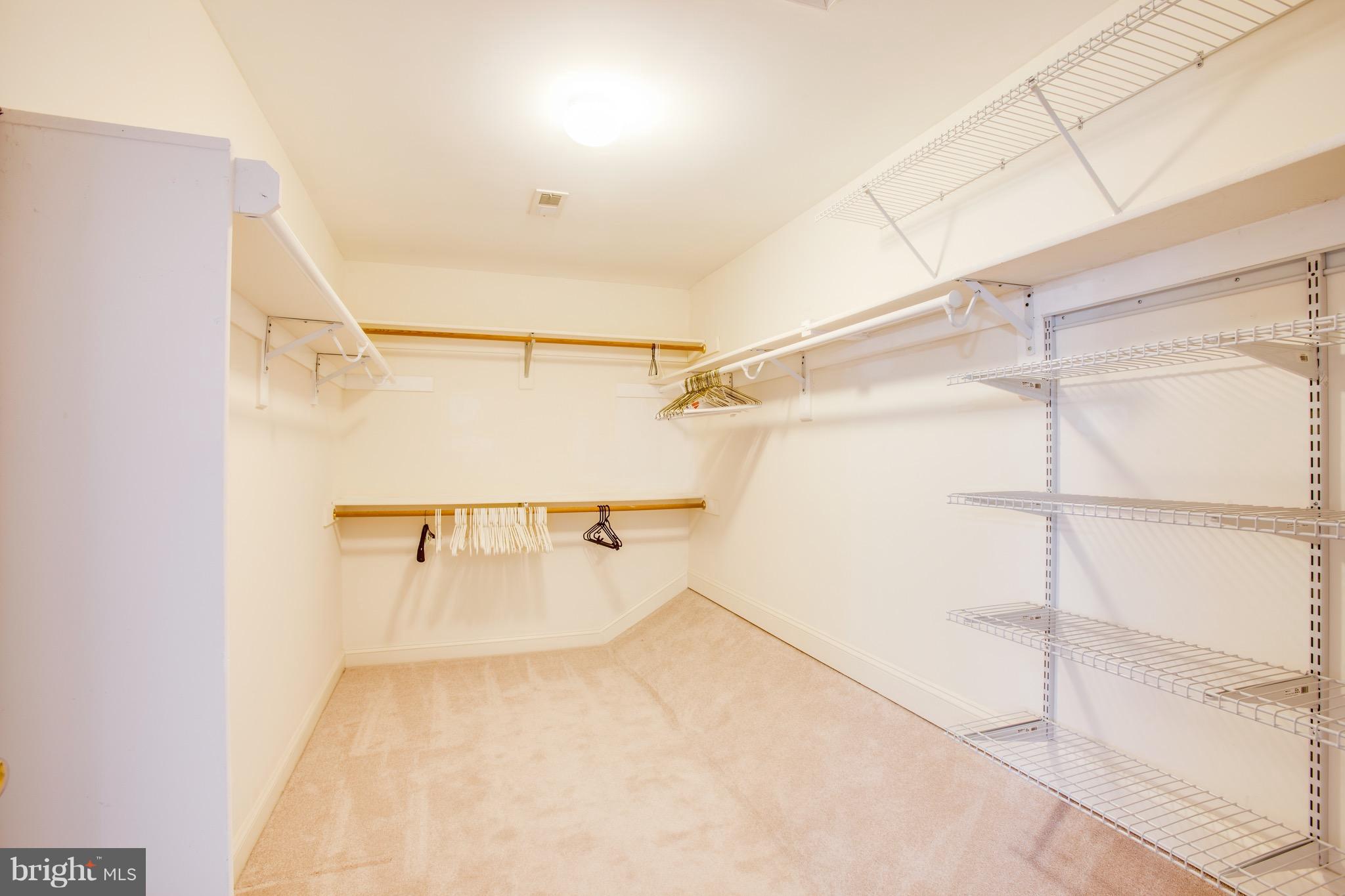 HUNT AT FAIRFAX STATION - Residential