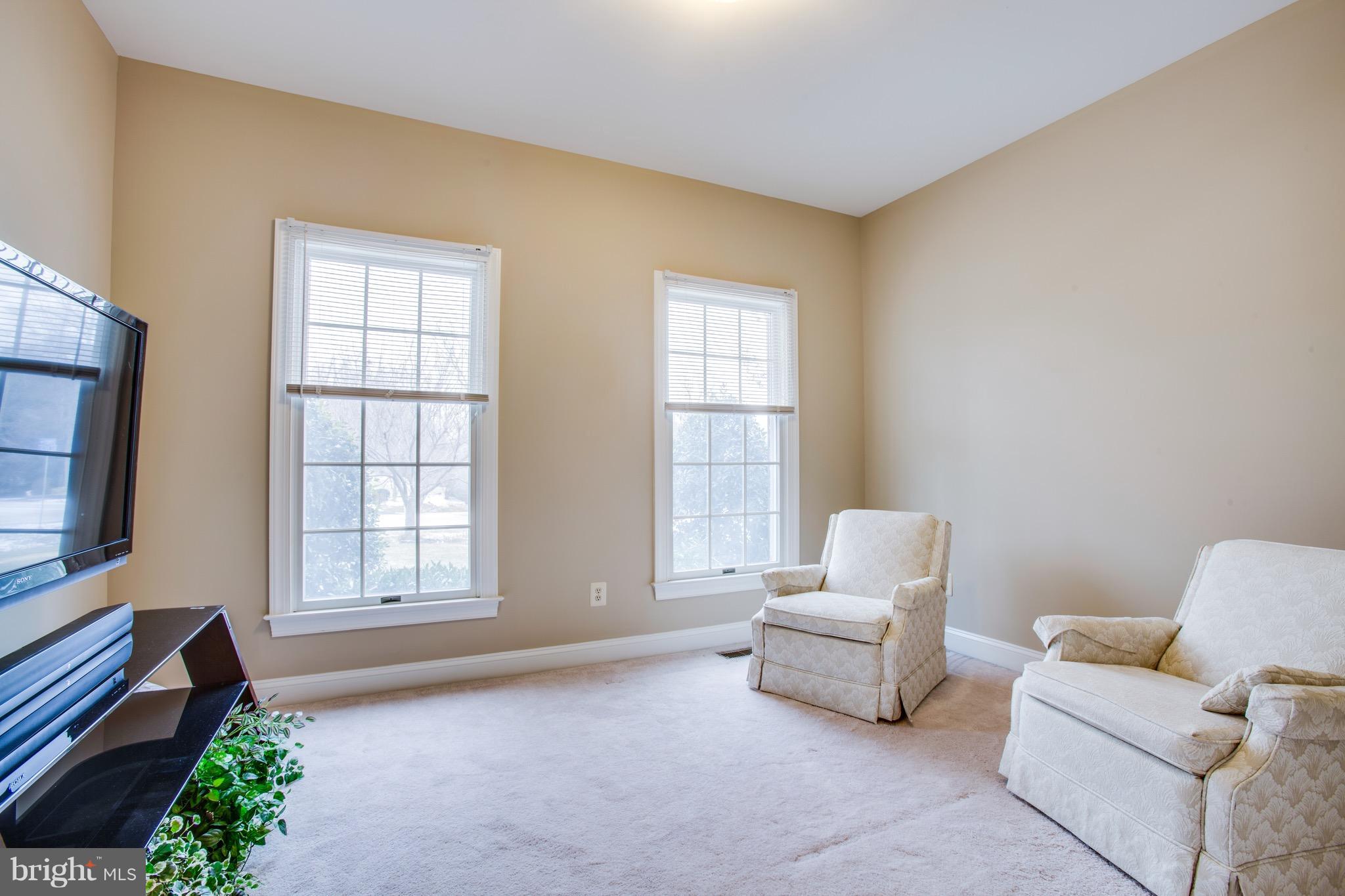 HUNT AT FAIRFAX STATION - Residential