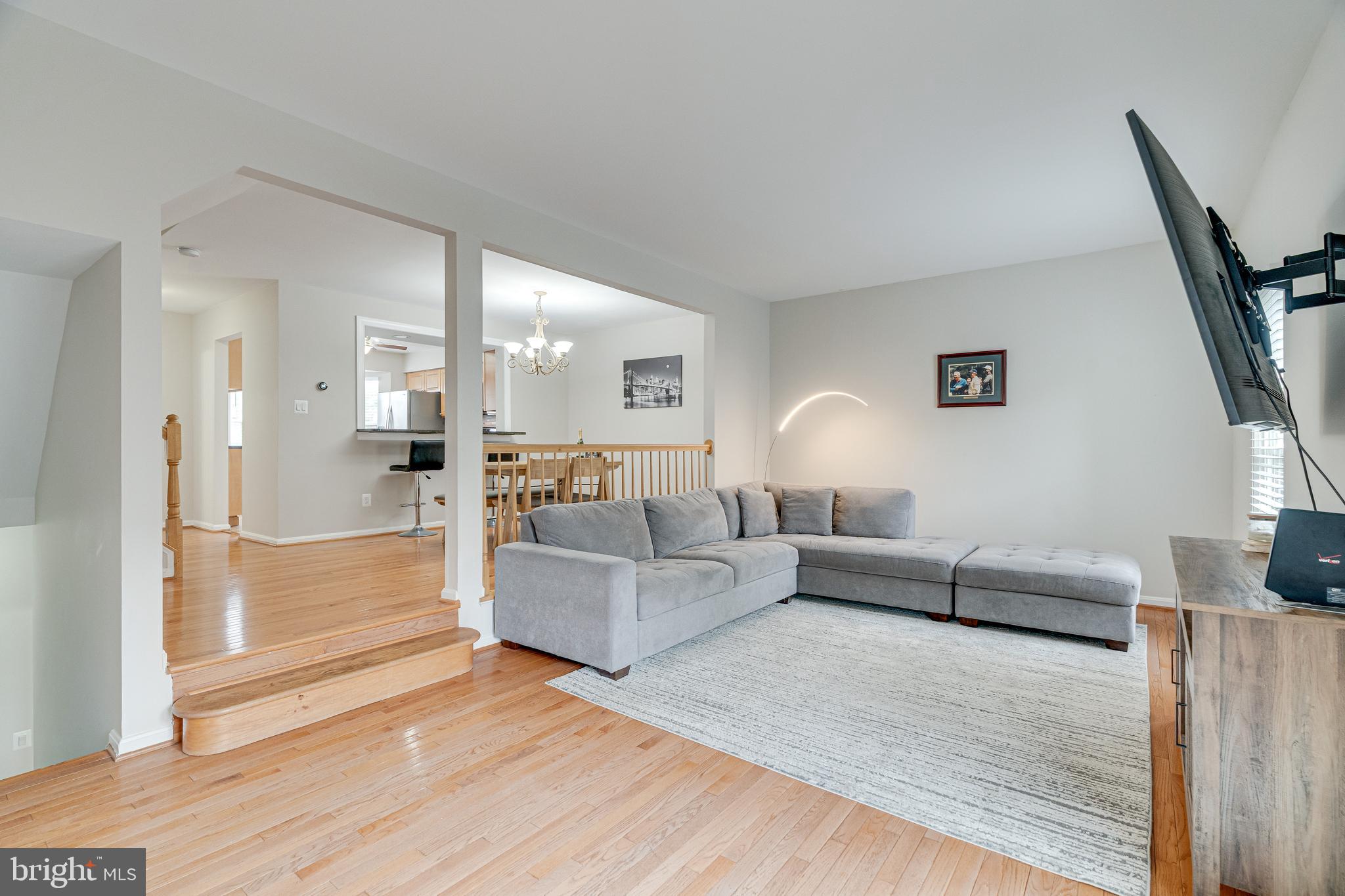 ENGLEWOOD MEWS - Residential Lease