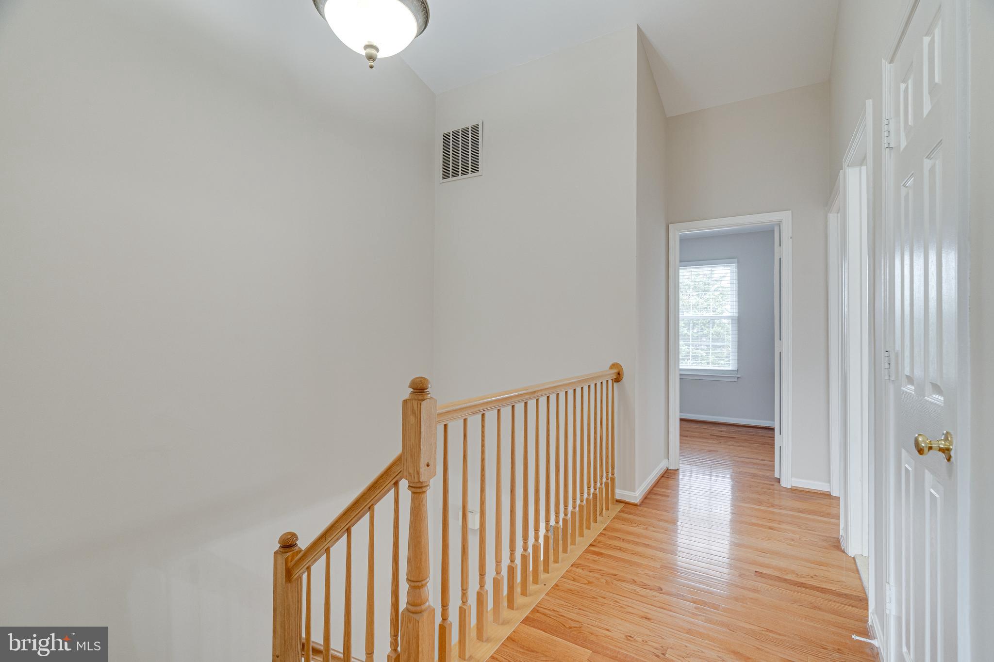 ENGLEWOOD MEWS - Residential Lease