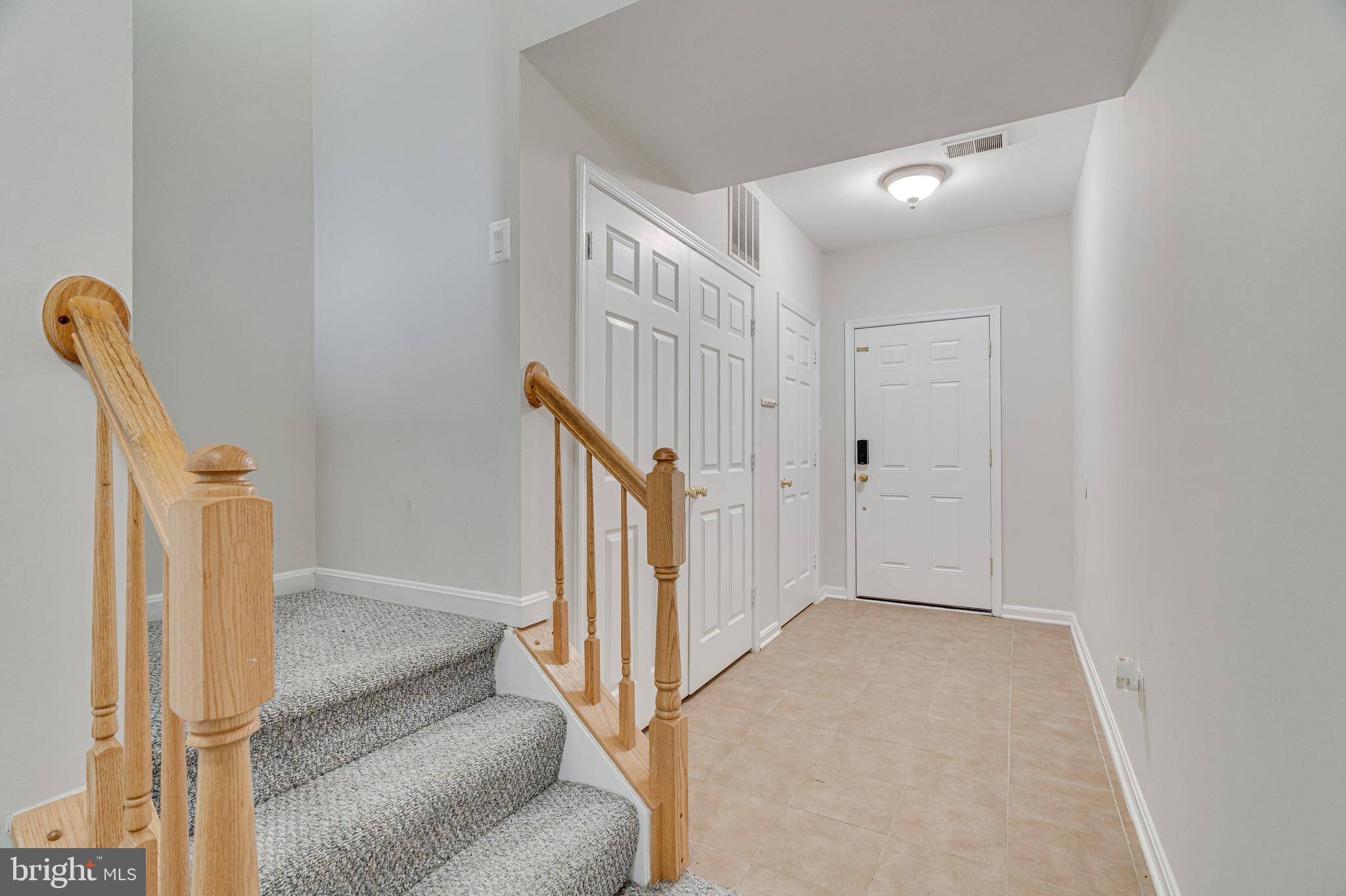 ENGLEWOOD MEWS - Residential Lease