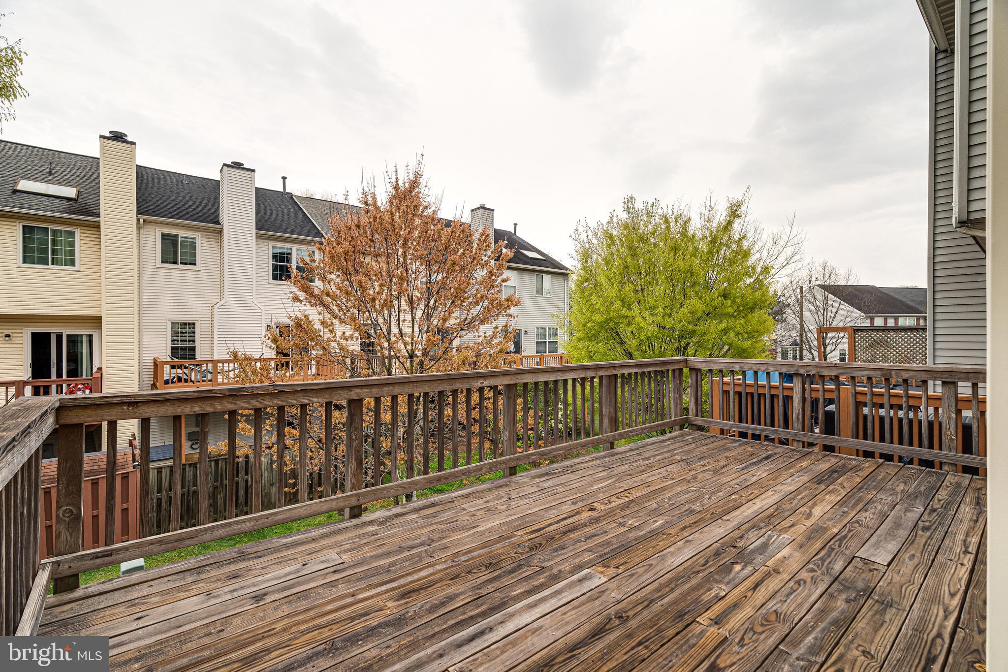 ENGLEWOOD MEWS - Residential Lease