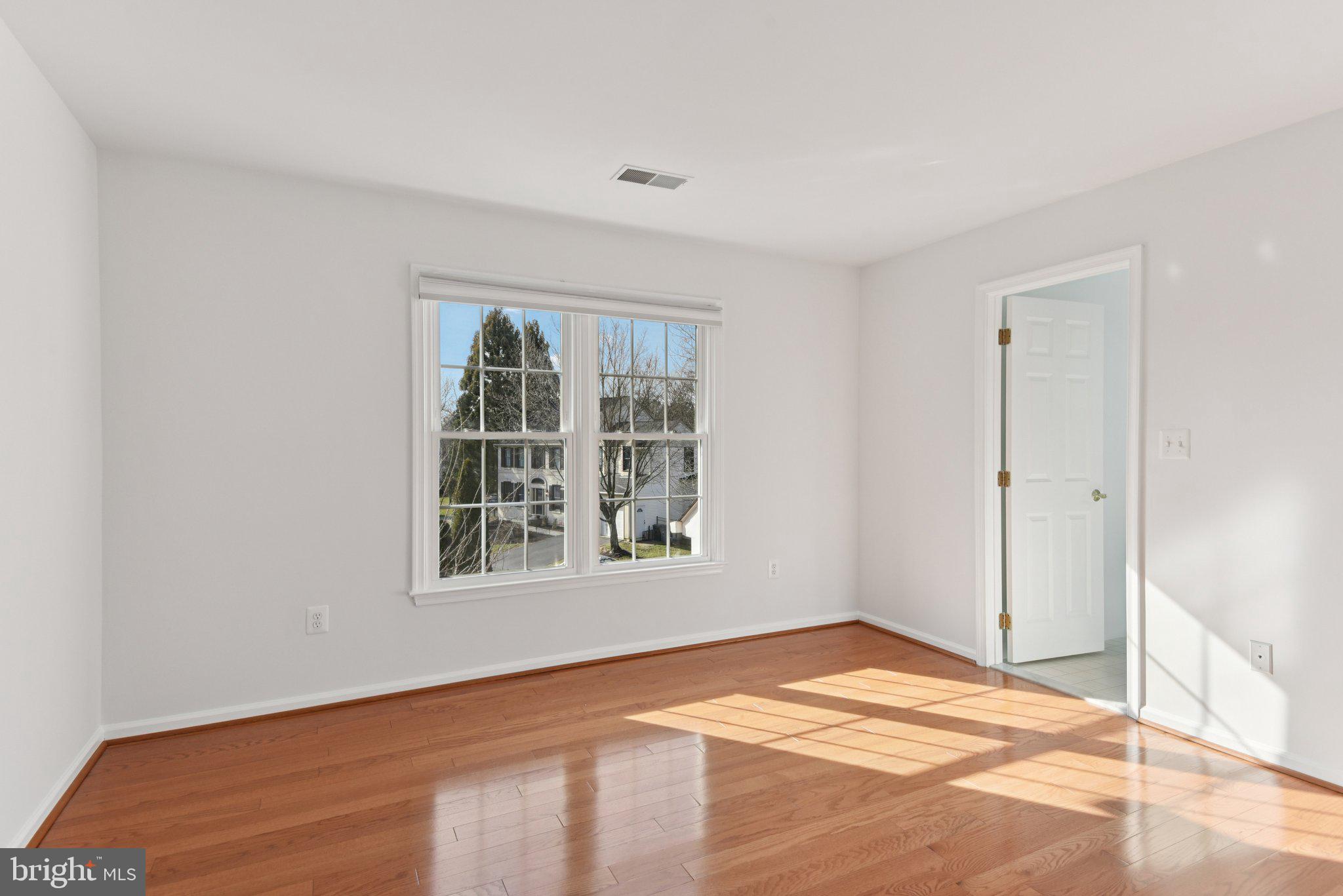 WOLFTRAP VALE - Residential