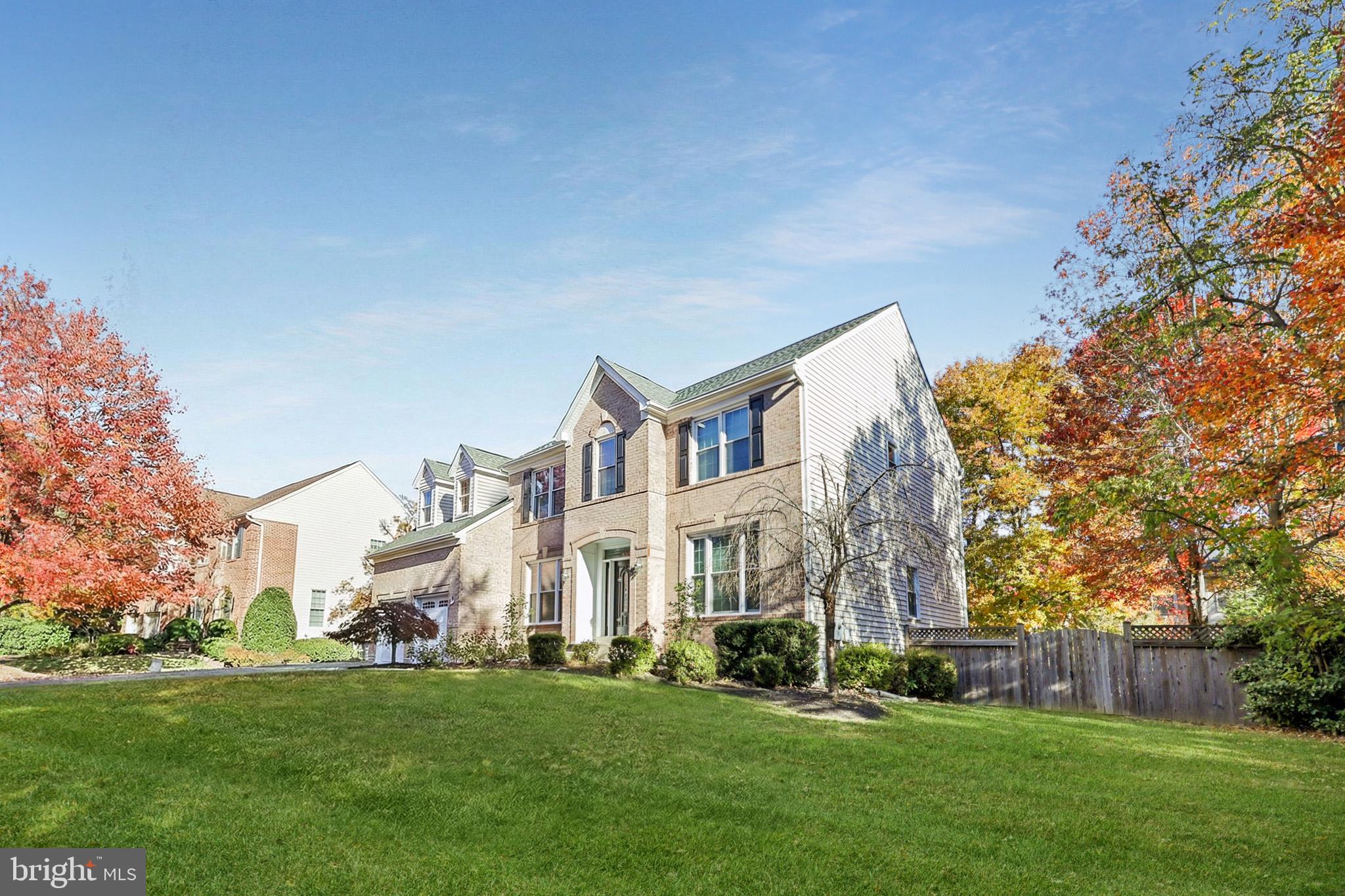 8214 WESTWOOD MEWS COURT