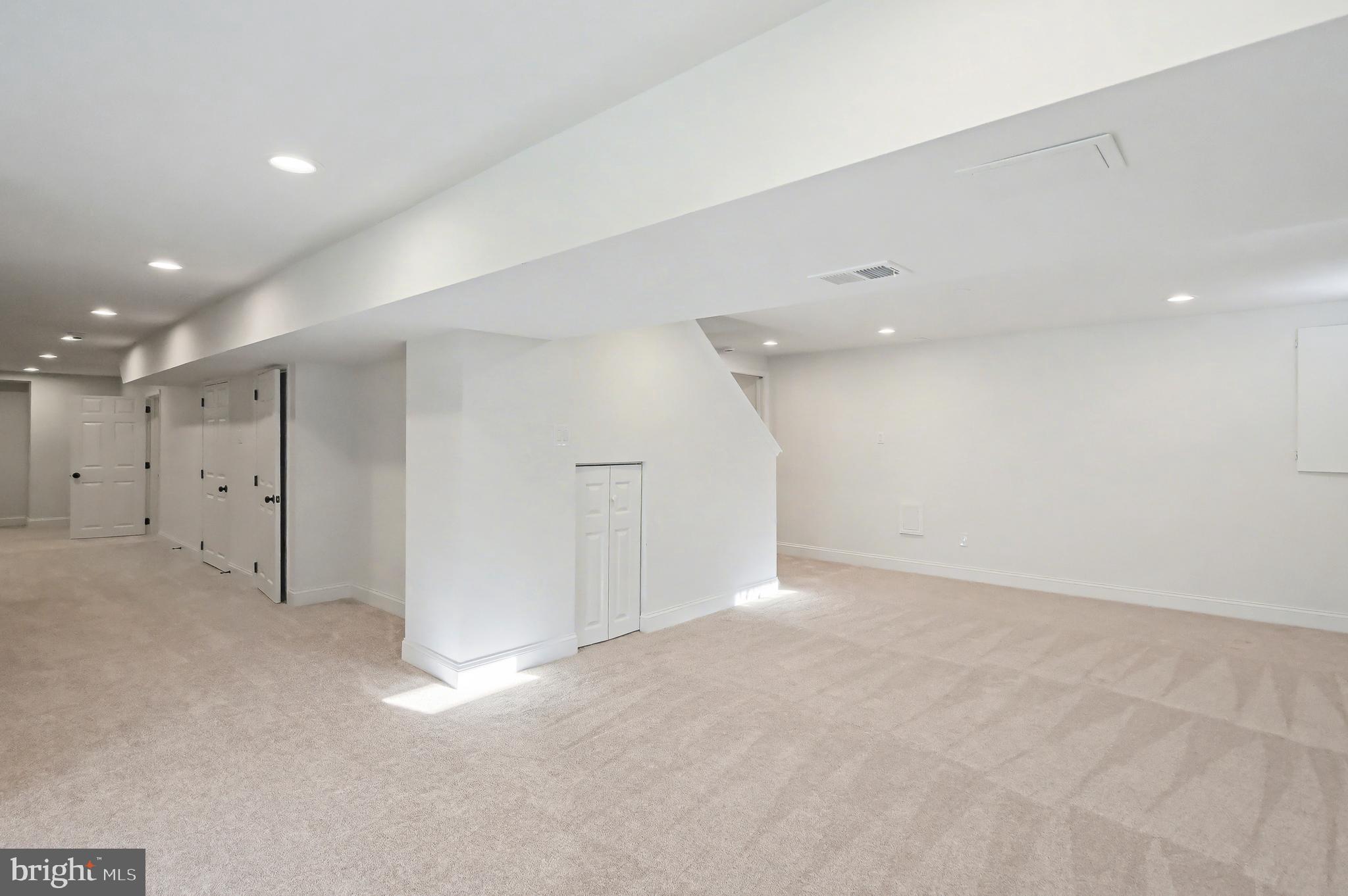 HEWITT FARMS - Residential