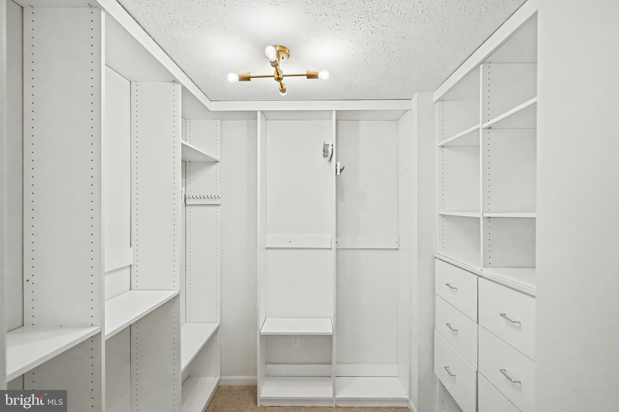 HEWITT FARMS - Residential