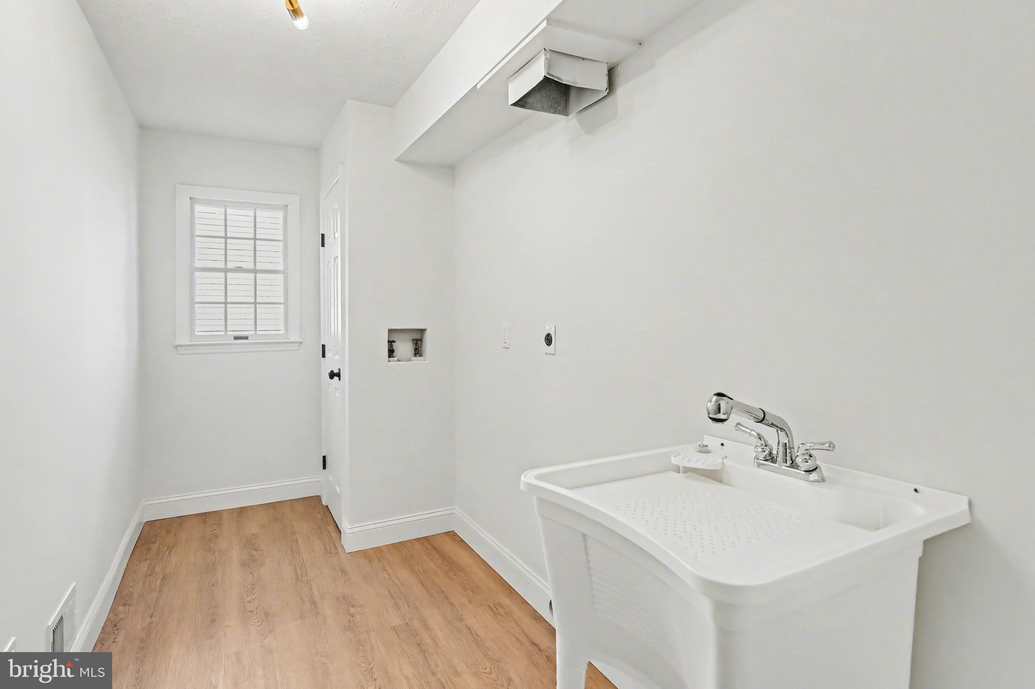 HEWITT FARMS - Residential