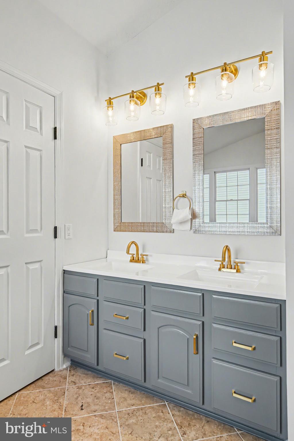 HEWITT FARMS - Residential