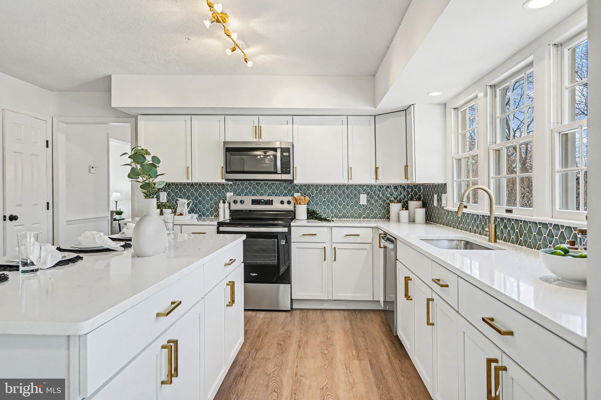 HEWITT FARMS - Residential