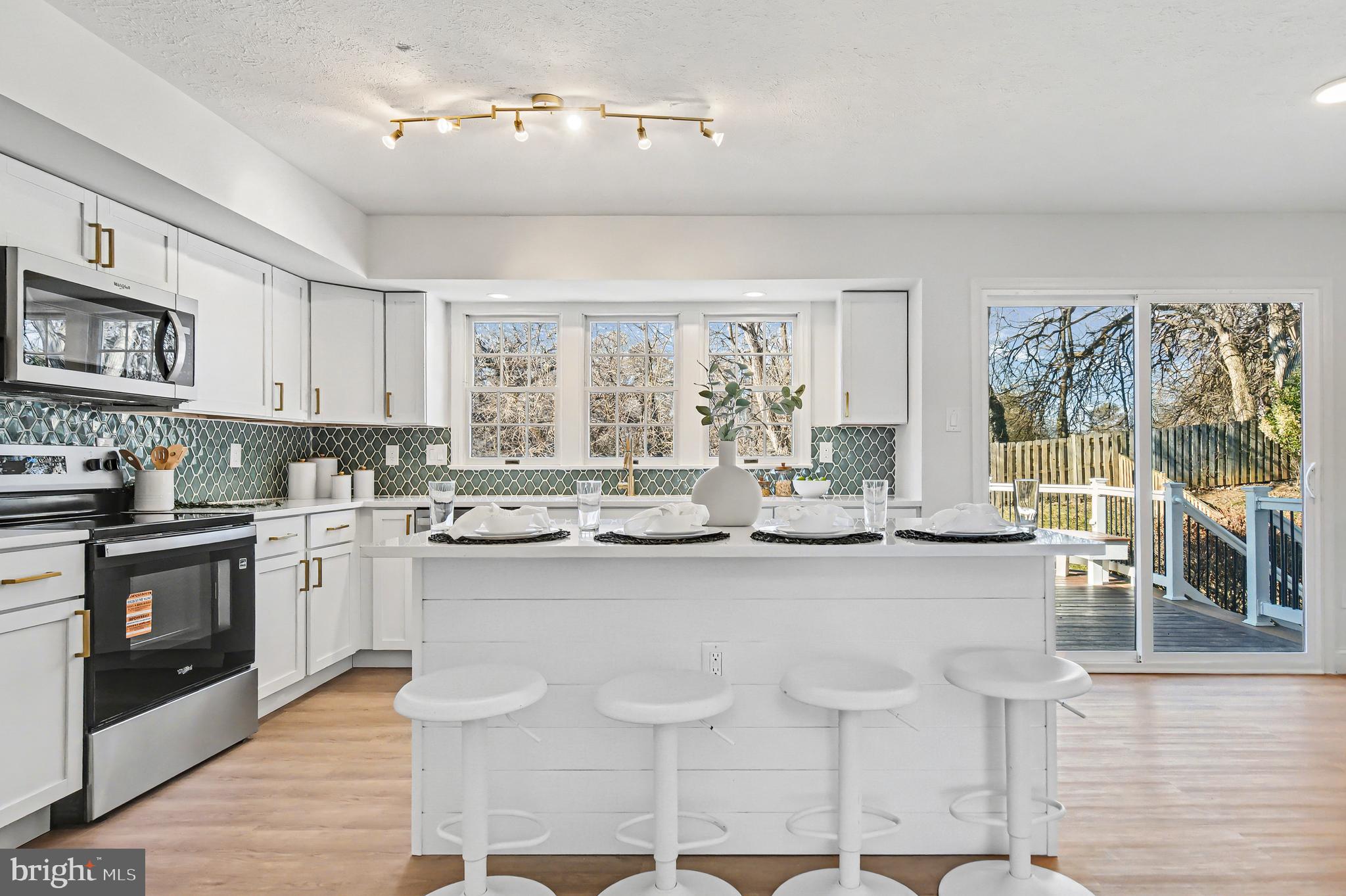 HEWITT FARMS - Residential