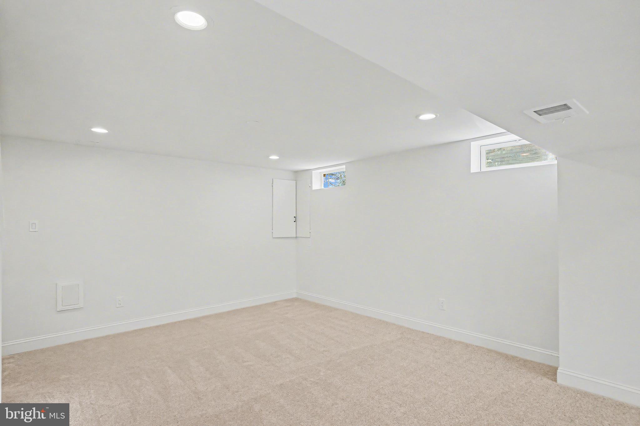 HEWITT FARMS - Residential