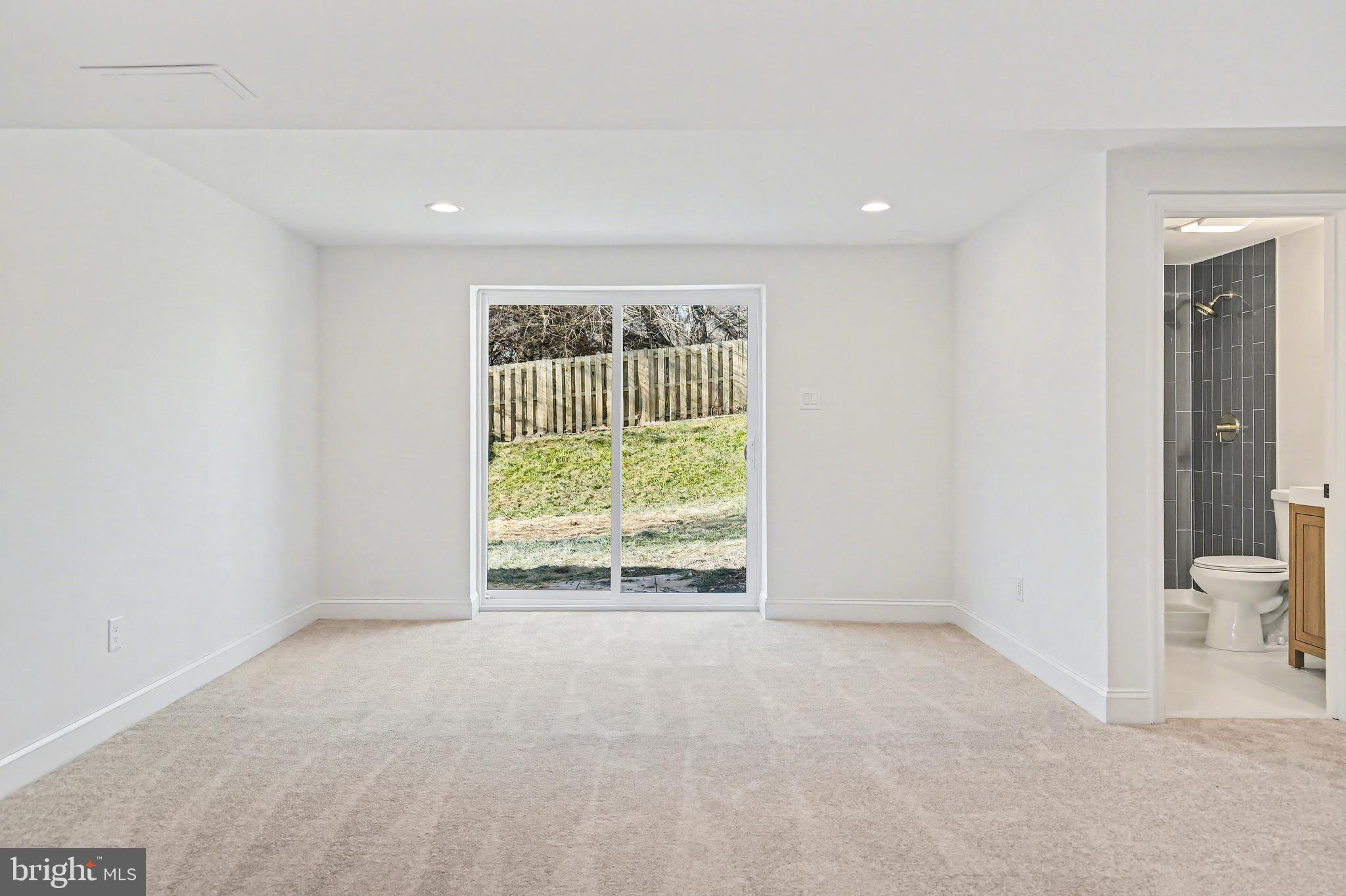 HEWITT FARMS - Residential