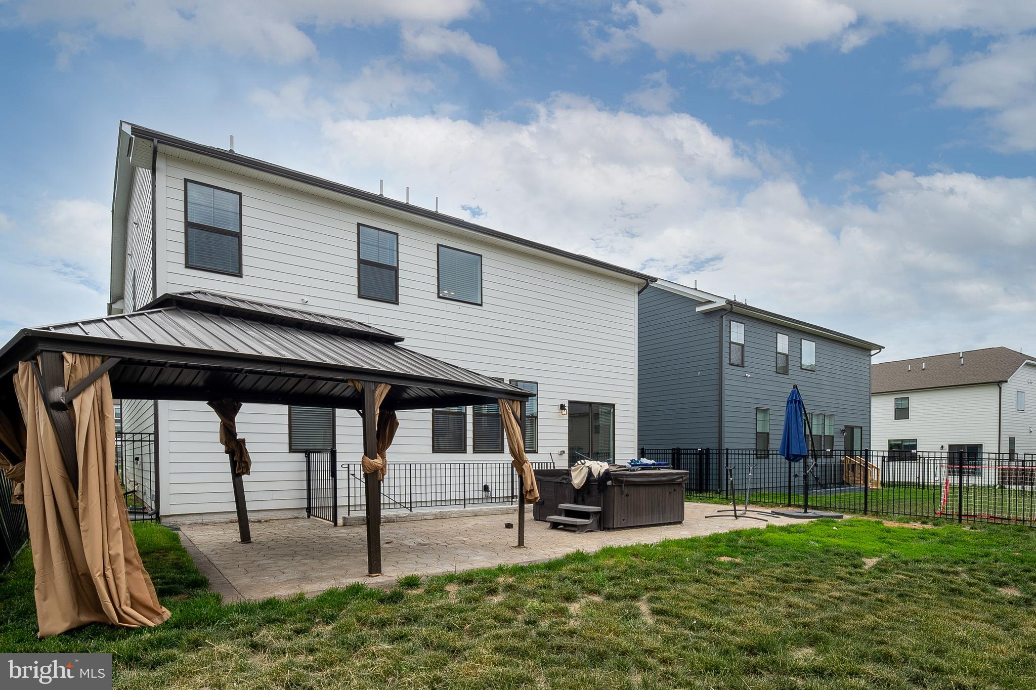 RENN QUARTER - Residential