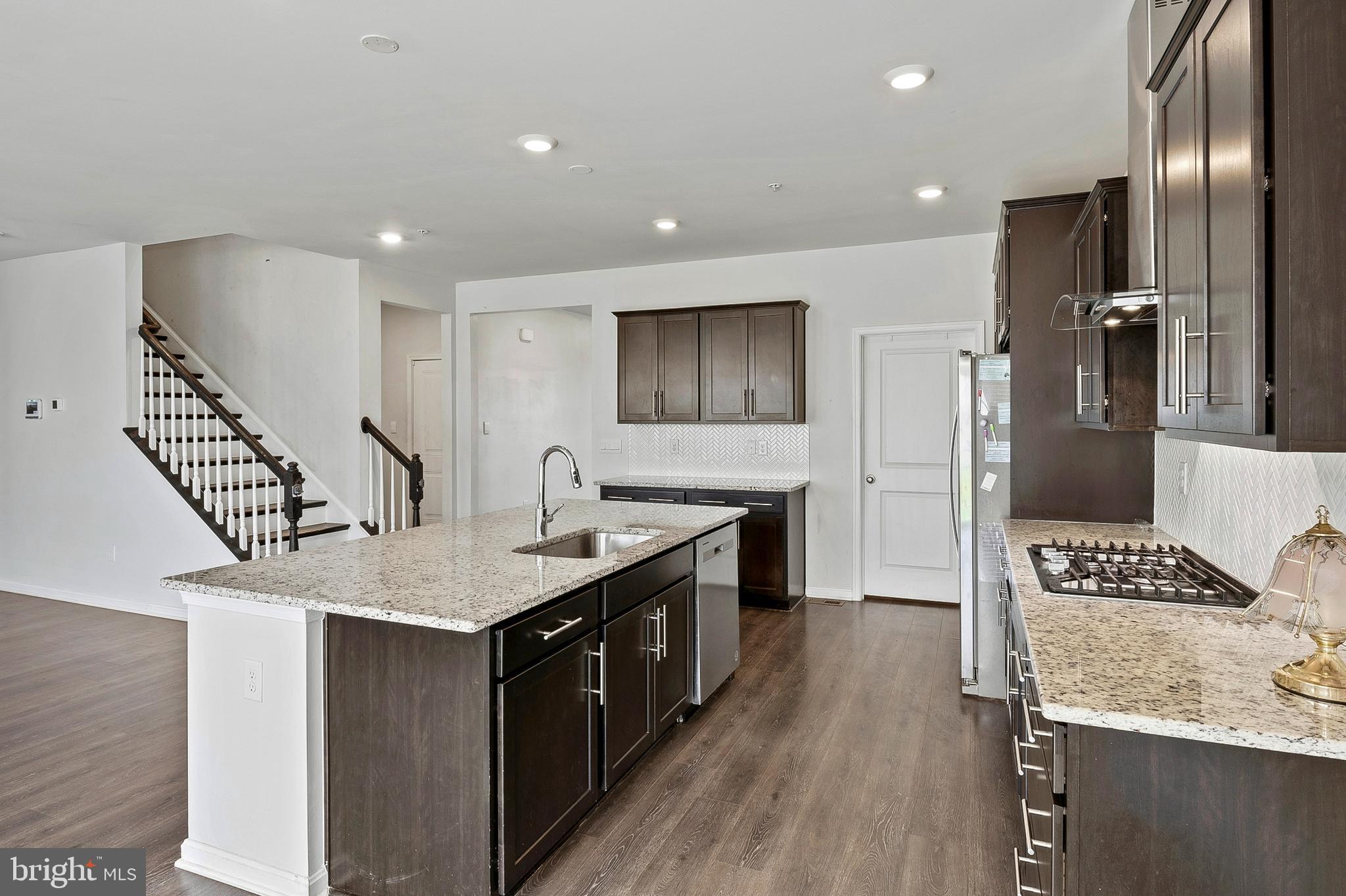 RENN QUARTER - Residential