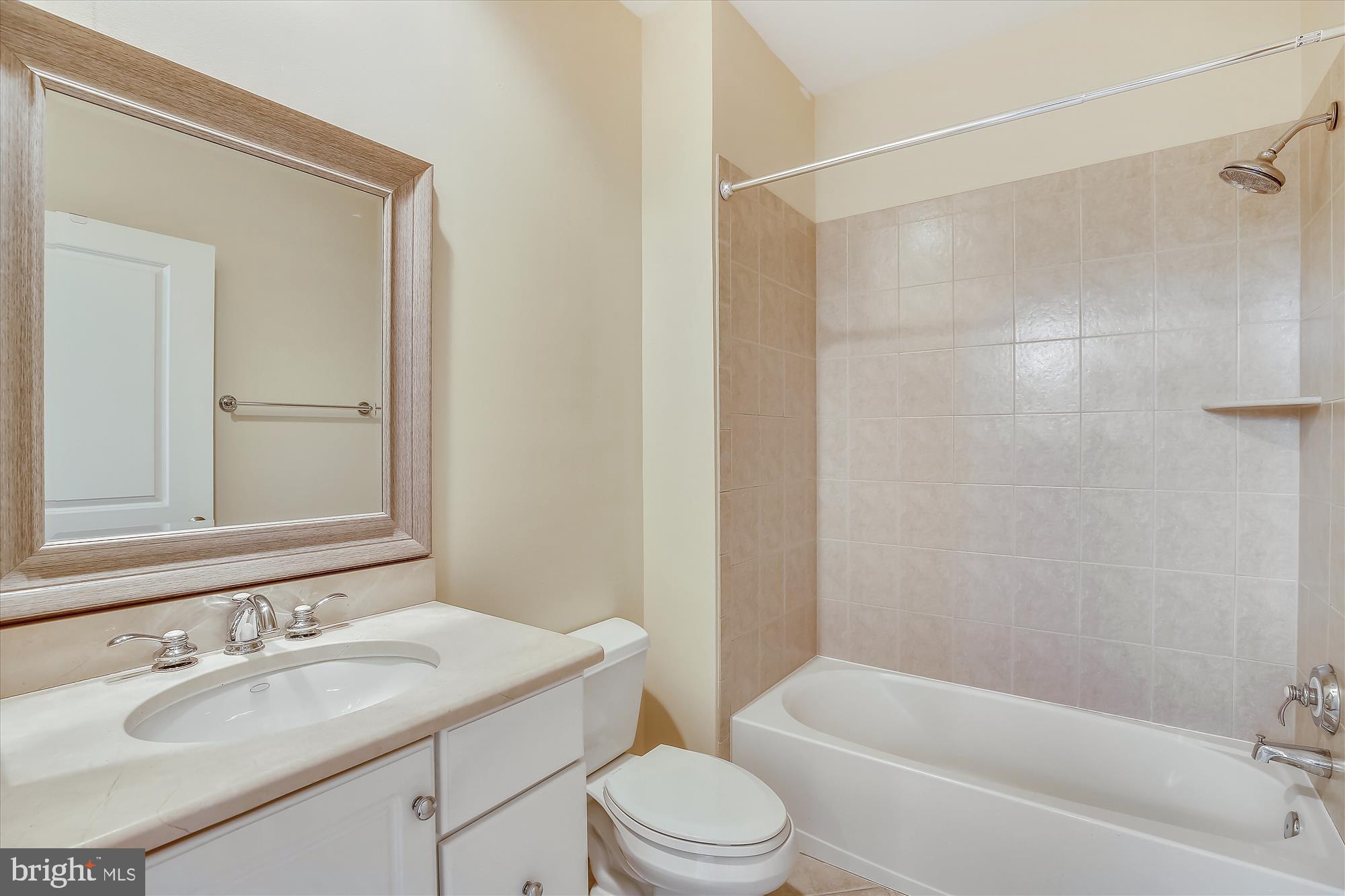 PARK POTOMAC - Residential