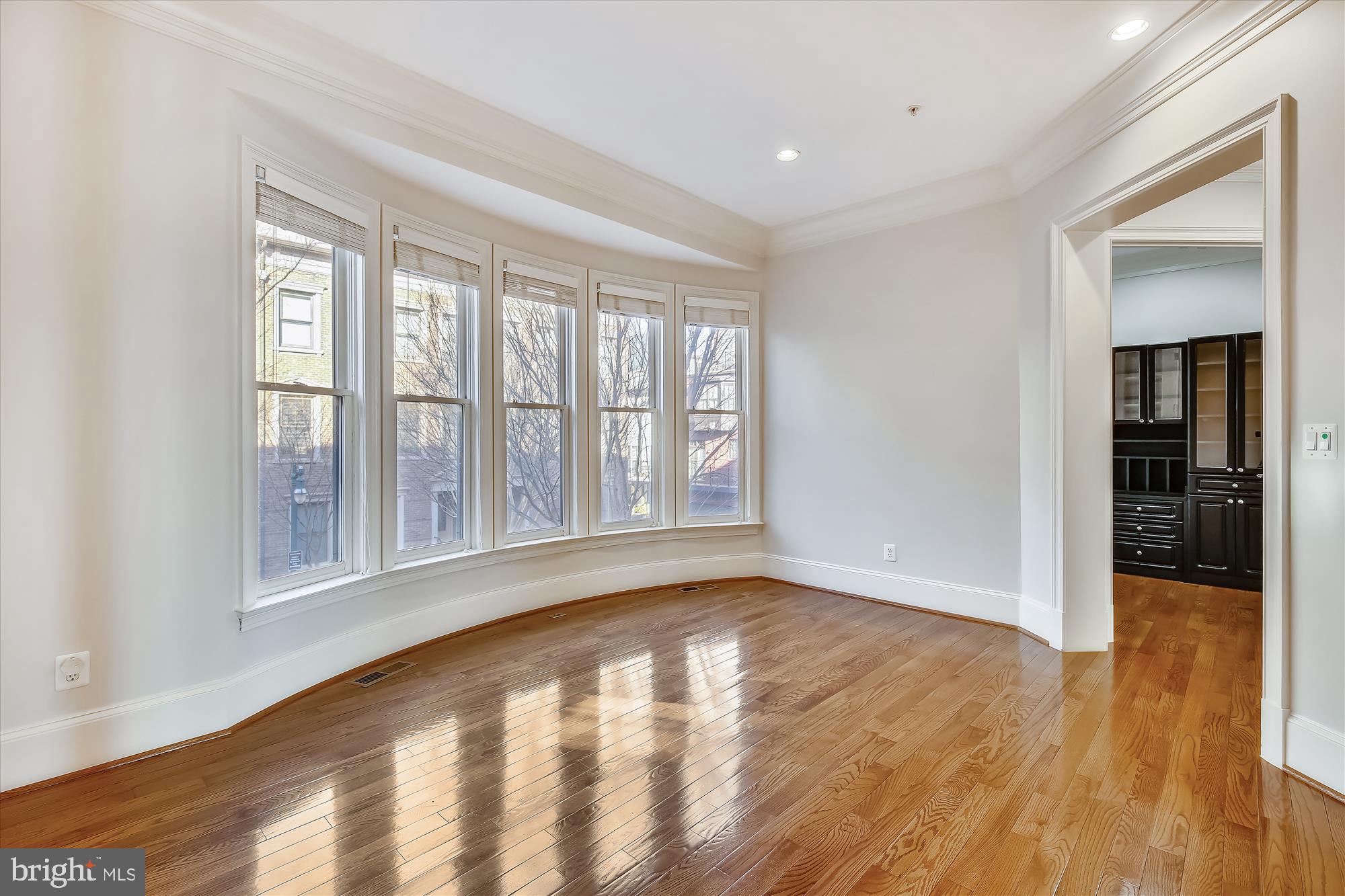 PARK POTOMAC - Residential