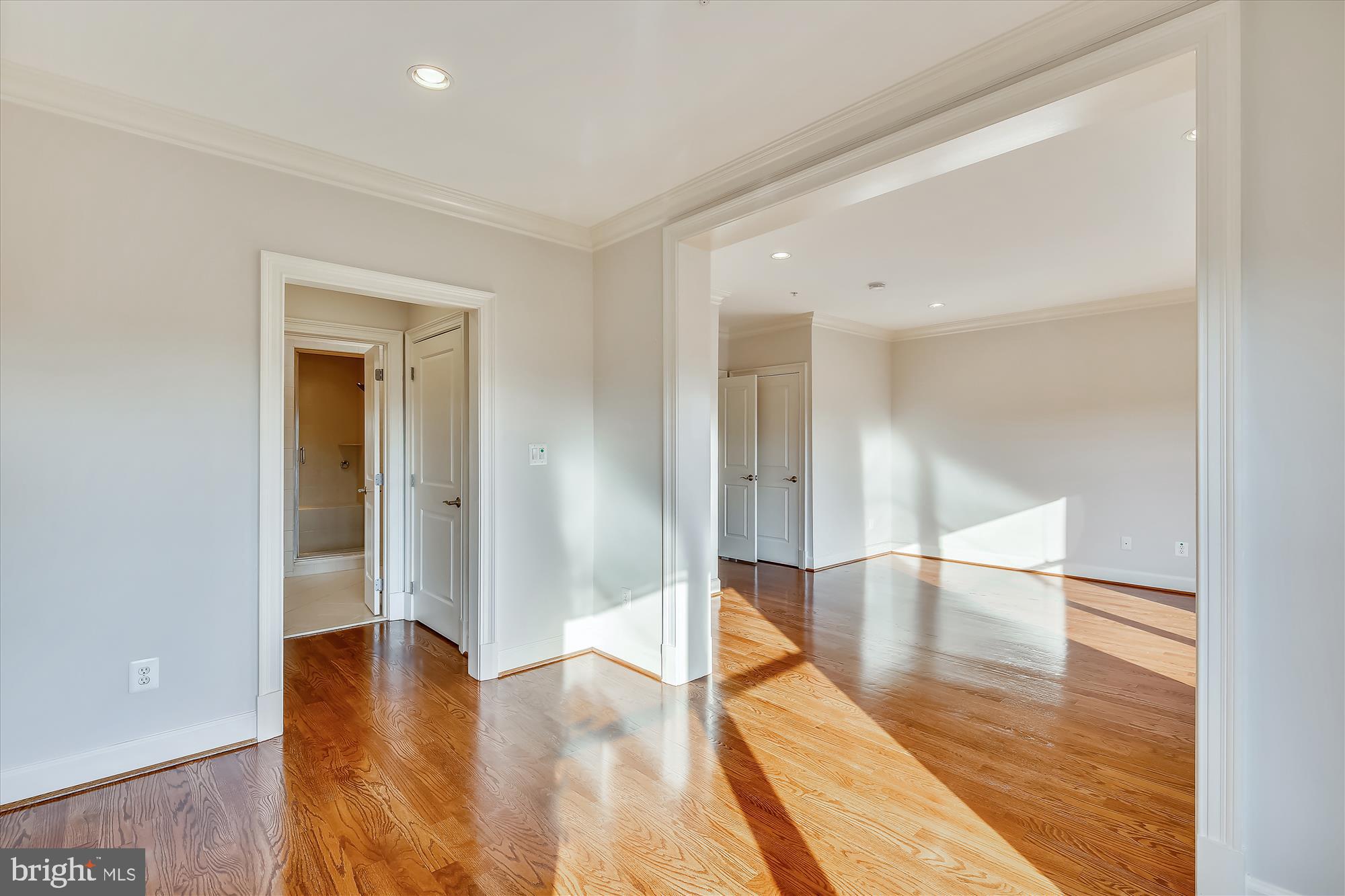 PARK POTOMAC - Residential