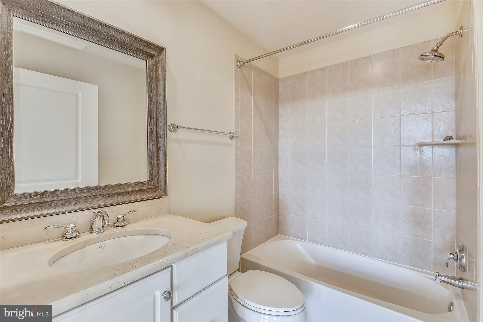 PARK POTOMAC - Residential