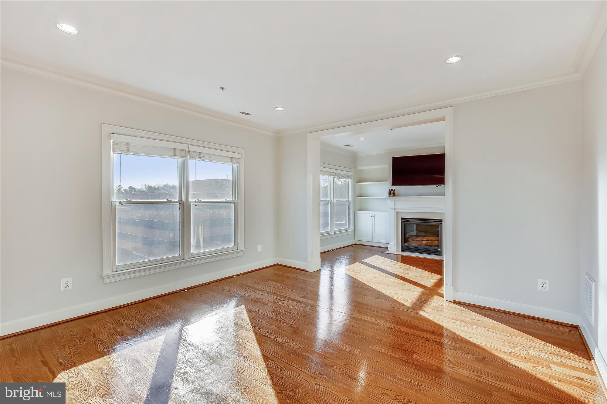 PARK POTOMAC - Residential