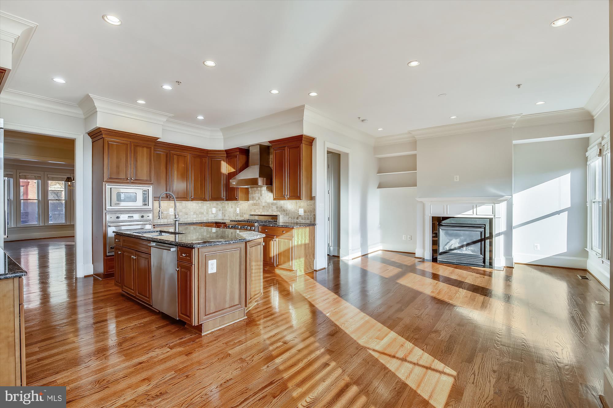 PARK POTOMAC - Residential