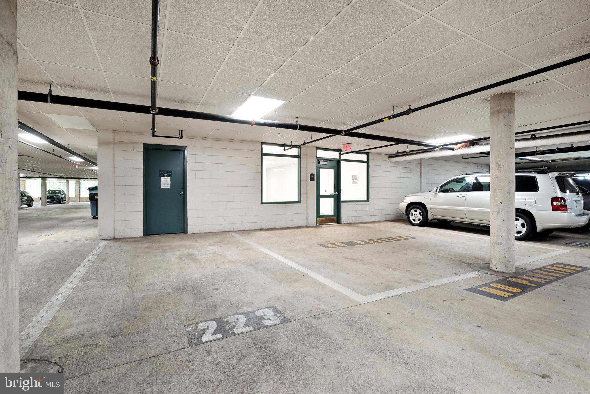 SAVOY PARK CONDOMINIUMS - Residential