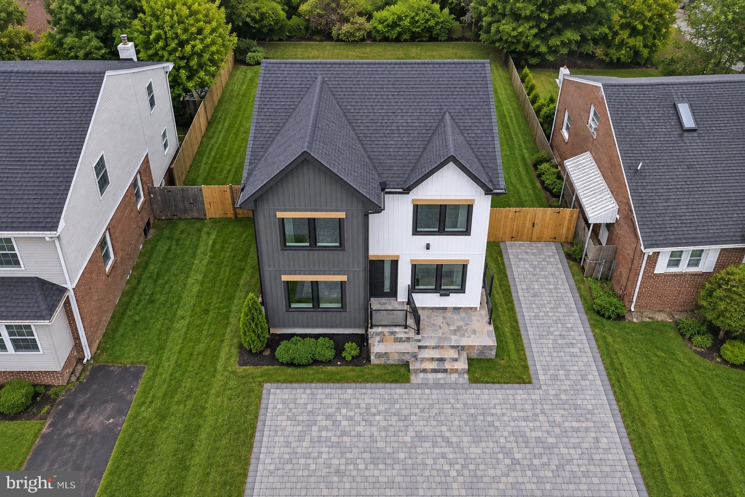 742 GEORGE MASON DRIVE 742