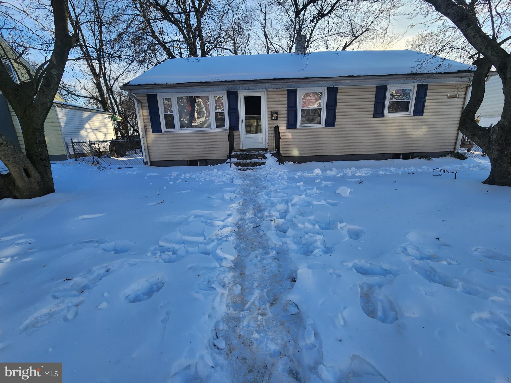 121 MCCLELLAN AVENUE