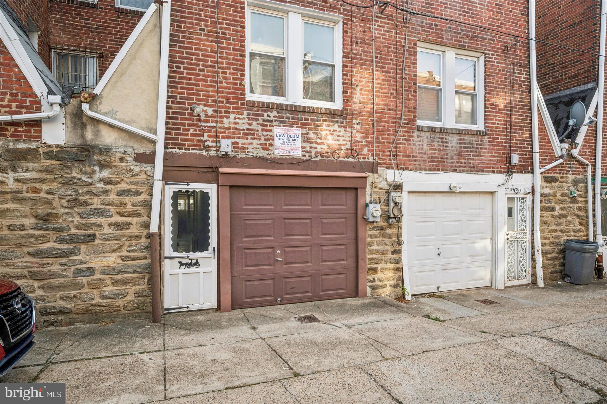 WEST OAK LANE - Residential