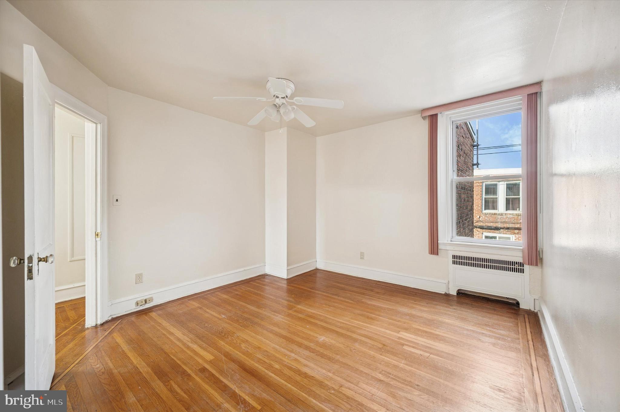 WEST OAK LANE - Residential