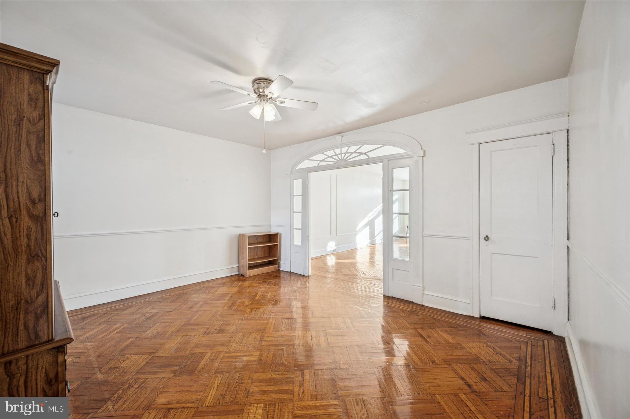 WEST OAK LANE - Residential