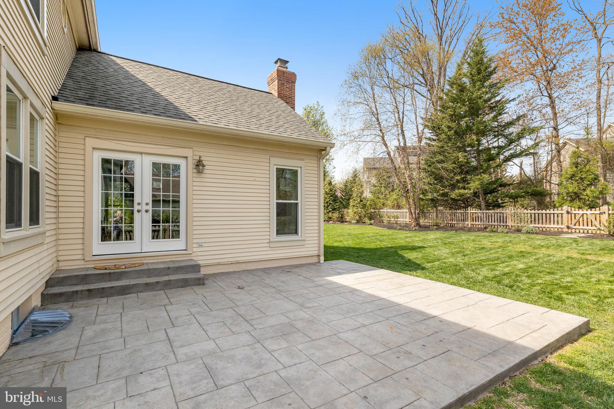 OLD DRANESVILLE HUNT CLUB - Residential