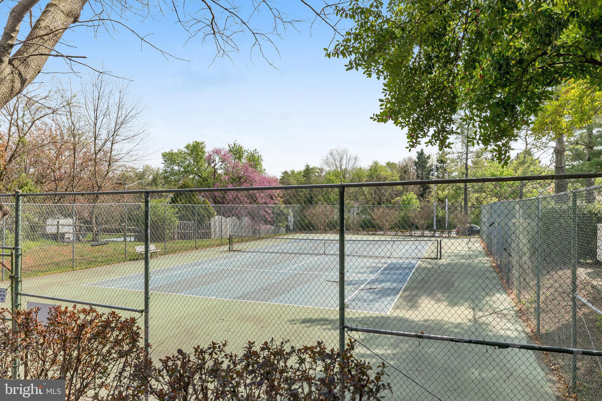 OLD DRANESVILLE HUNT CLUB - Residential