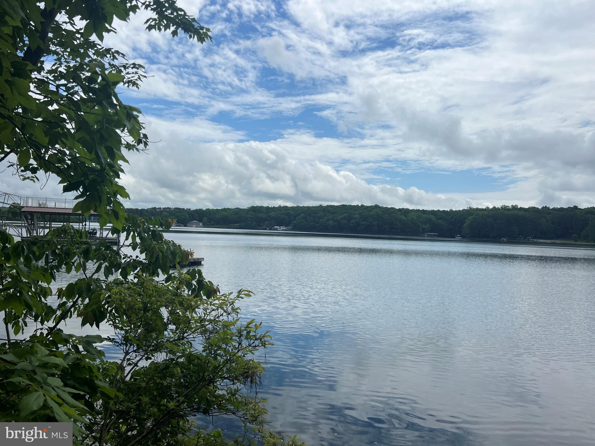 MYSTIC POINTE - Land