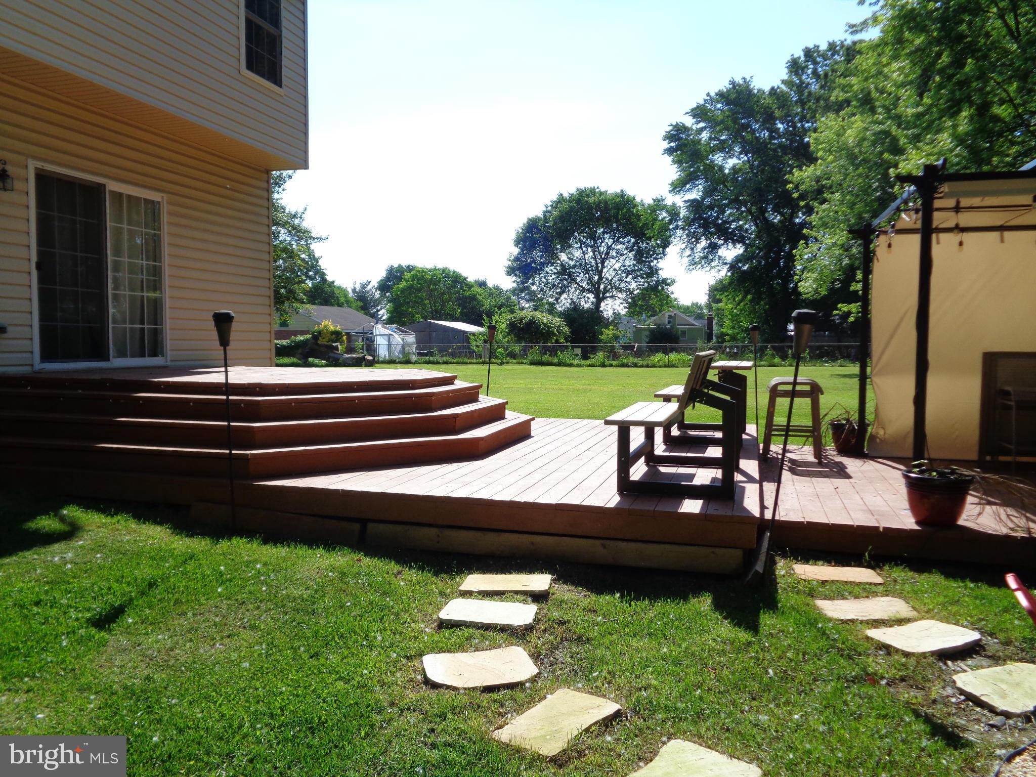 SWEETSER HEIGHTS - Residential