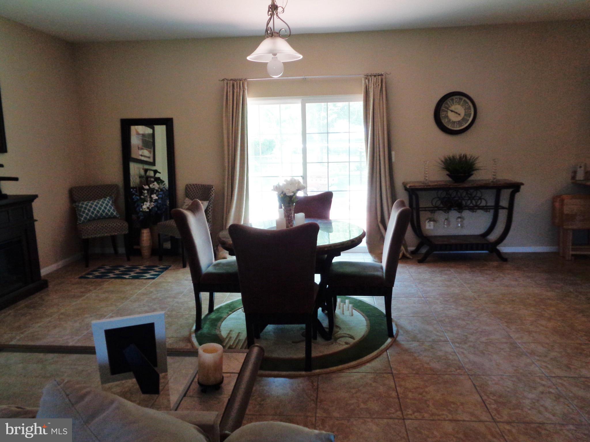 SWEETSER HEIGHTS - Residential