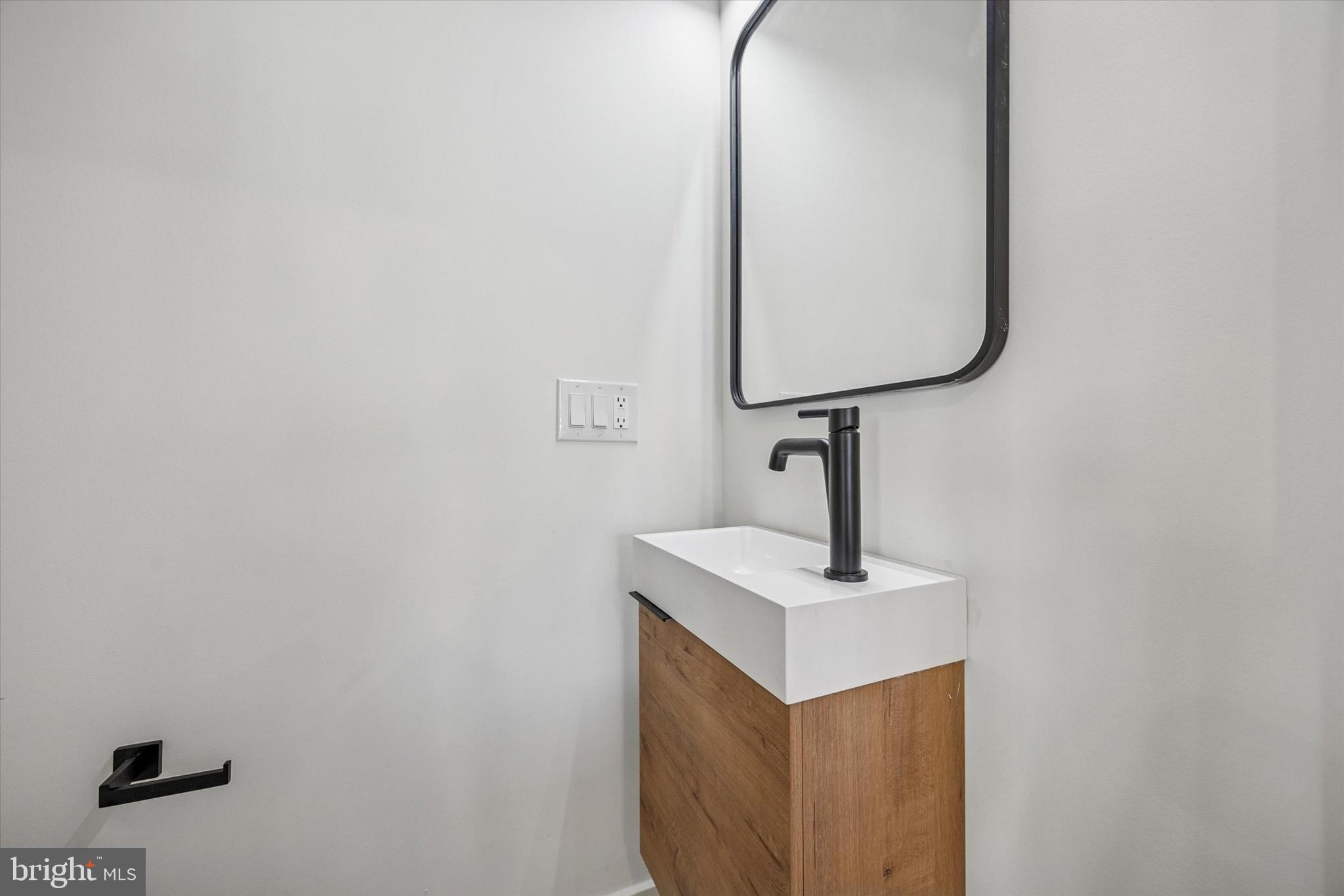 GERMANTOWN - Residential Lease