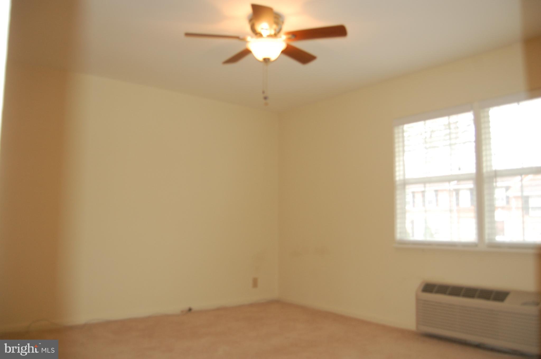 PEMBROOKE - Residential